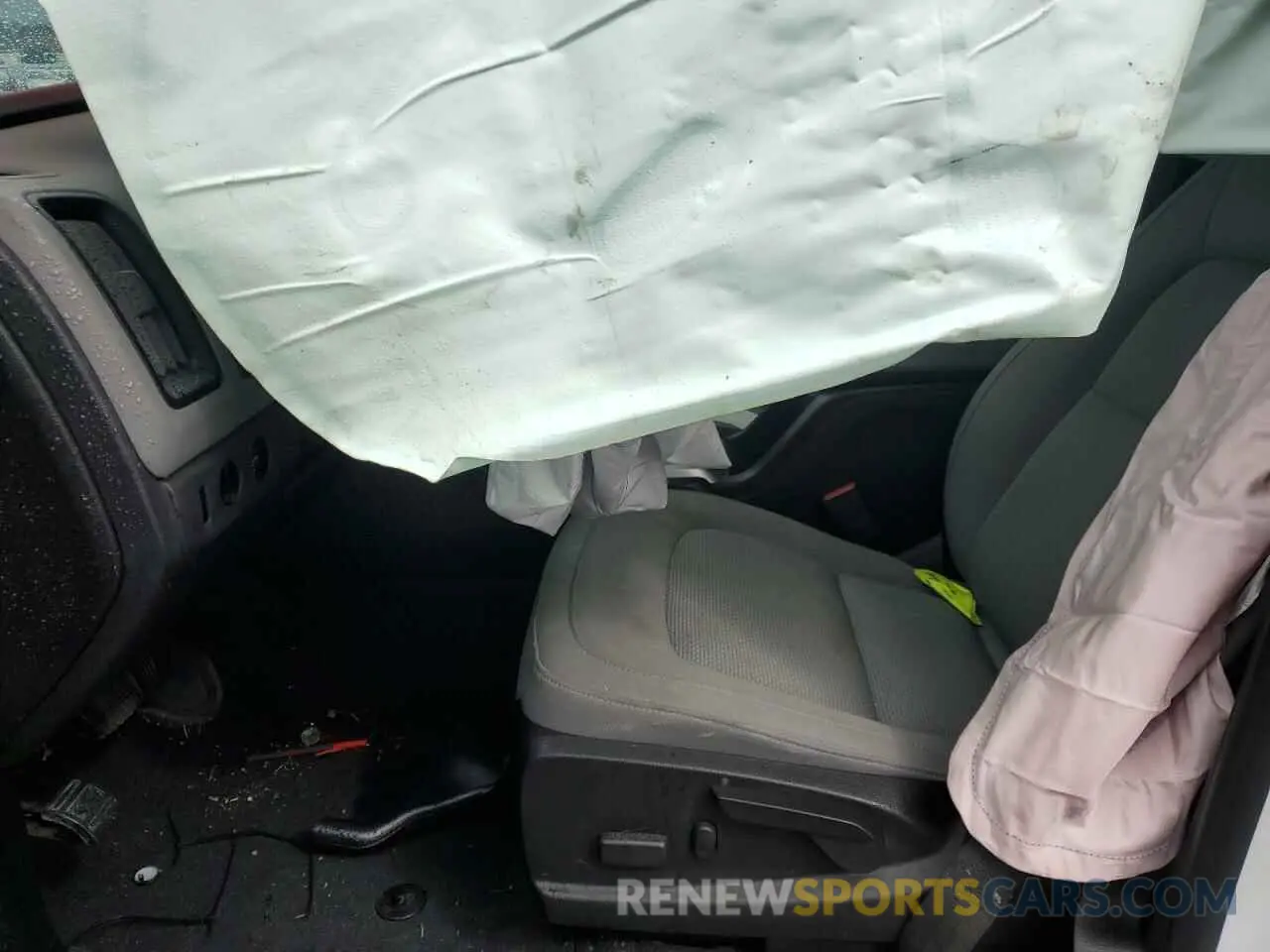 7 fotografías del automóvil dañado 1GCGTCEN6K1319086 CHEVROLET COLORADO 2019