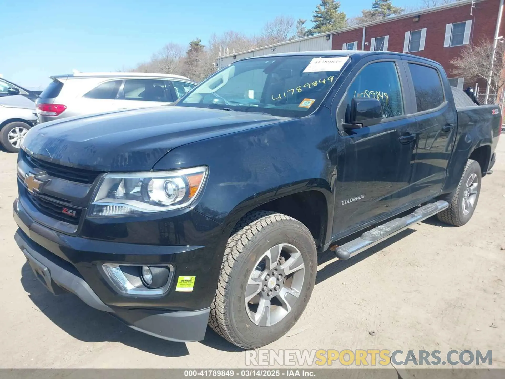 2 fotografías del automóvil dañado 1GCGTDEN3K1100236 CHEVROLET COLORADO 2019