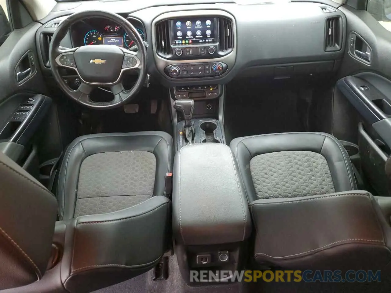 8 fotografías del automóvil dañado 1GCGTDEN5K1227487 CHEVROLET COLORADO 2019