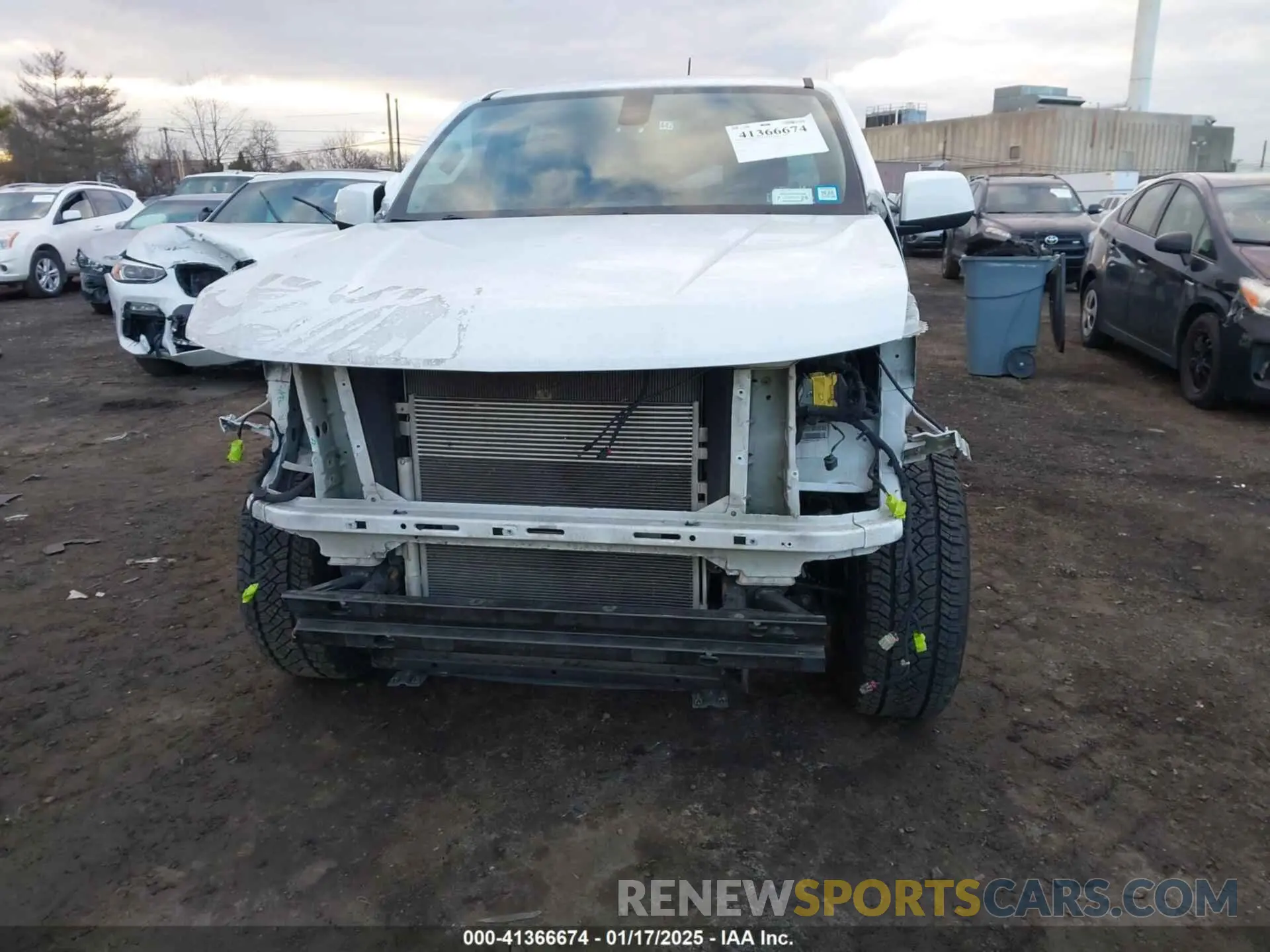 17 fotografías del automóvil dañado 1GCGTDEN8K1157483 CHEVROLET COLORADO 2019