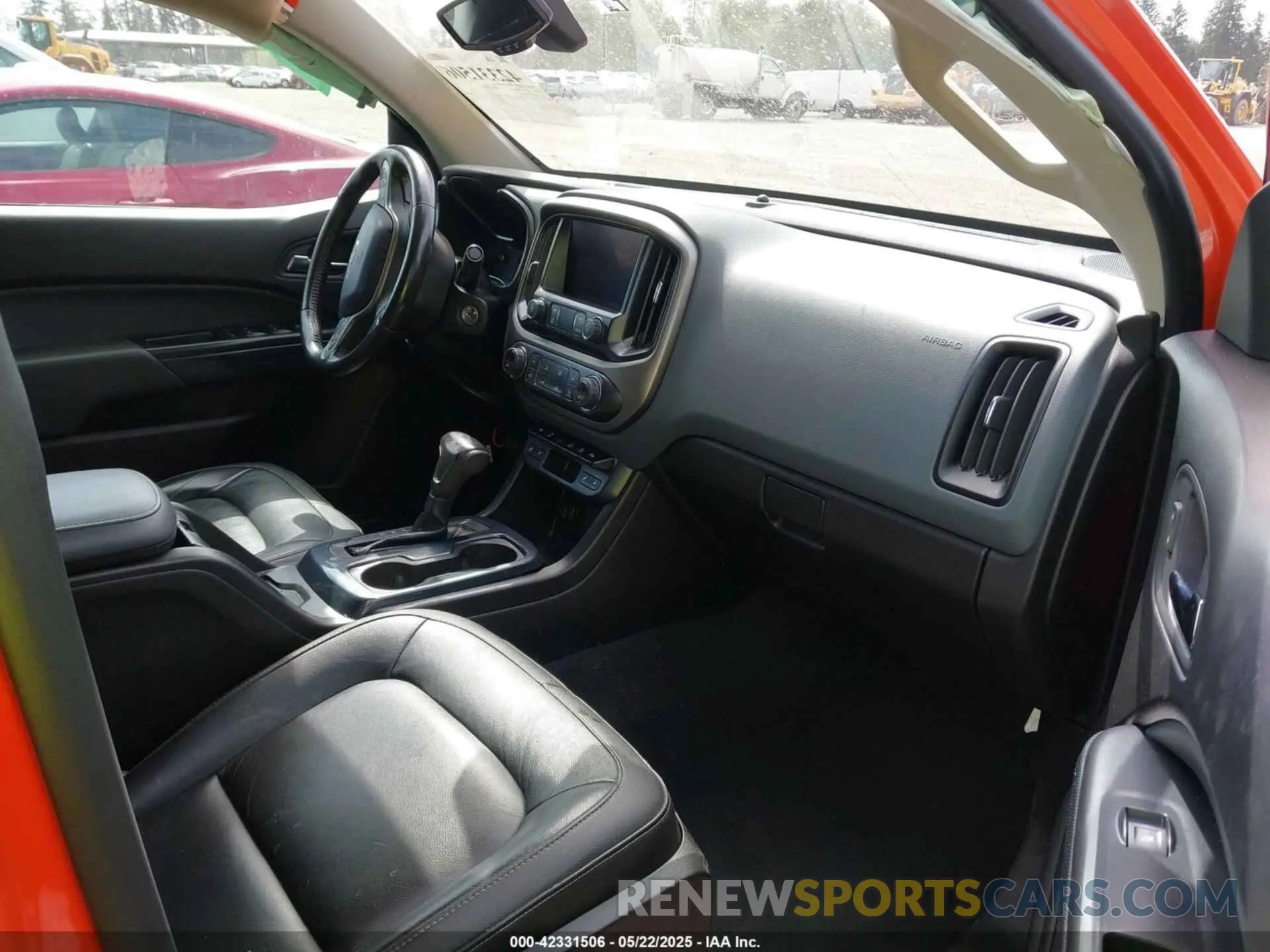 5 fotografías del automóvil dañado 1GCGTDEN8K1180018 CHEVROLET COLORADO 2019