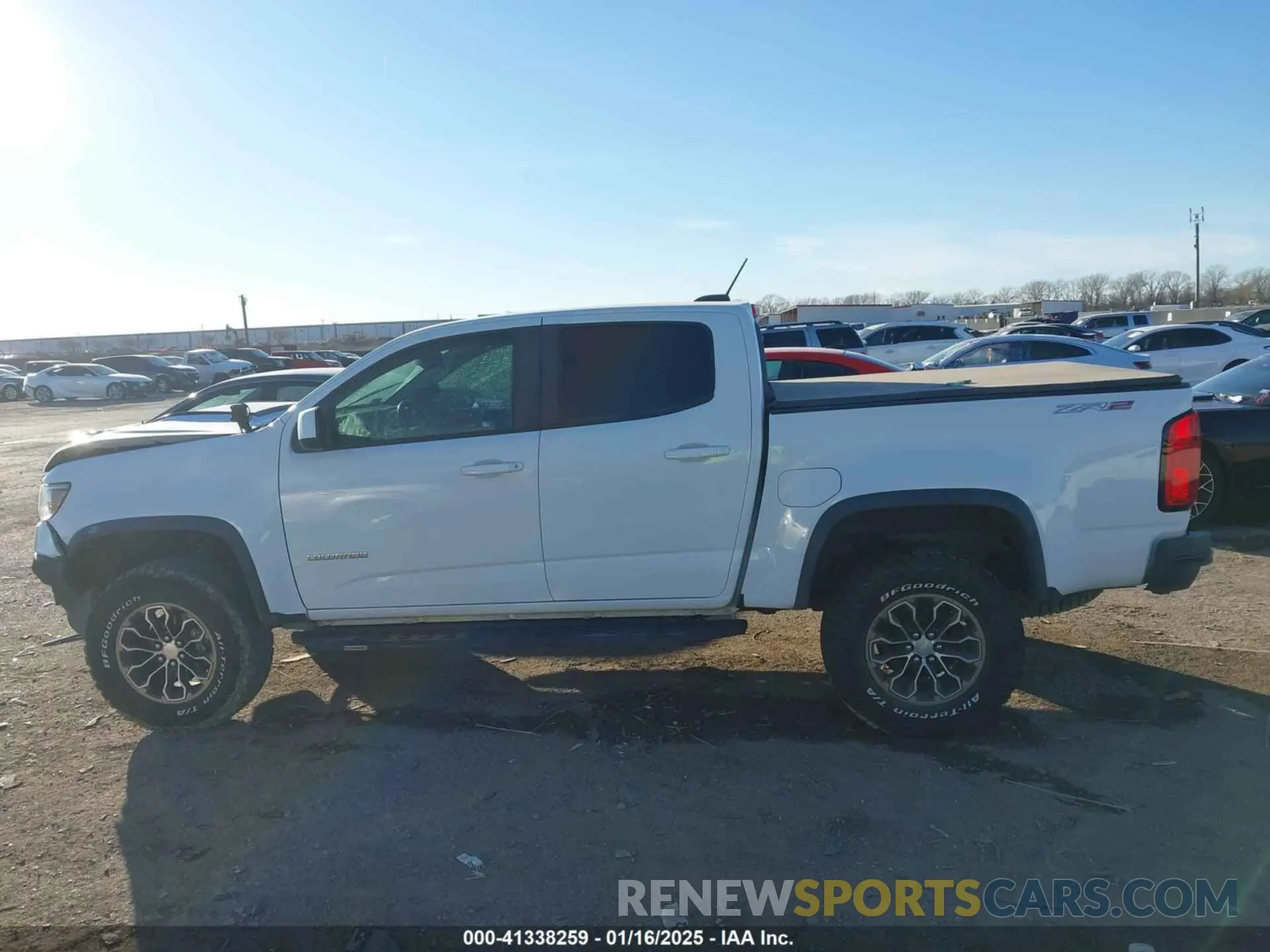 13 fotografías del automóvil dañado 1GCGTEEN0K1312940 CHEVROLET COLORADO 2019