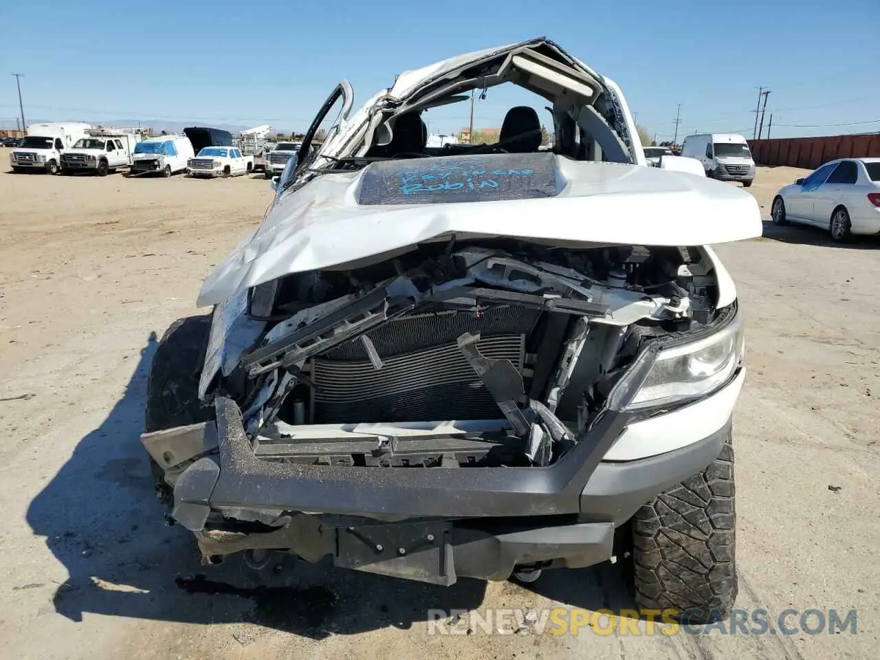 5 fotografías del automóvil dañado 1GCGTEEN1K1251968 CHEVROLET COLORADO 2019