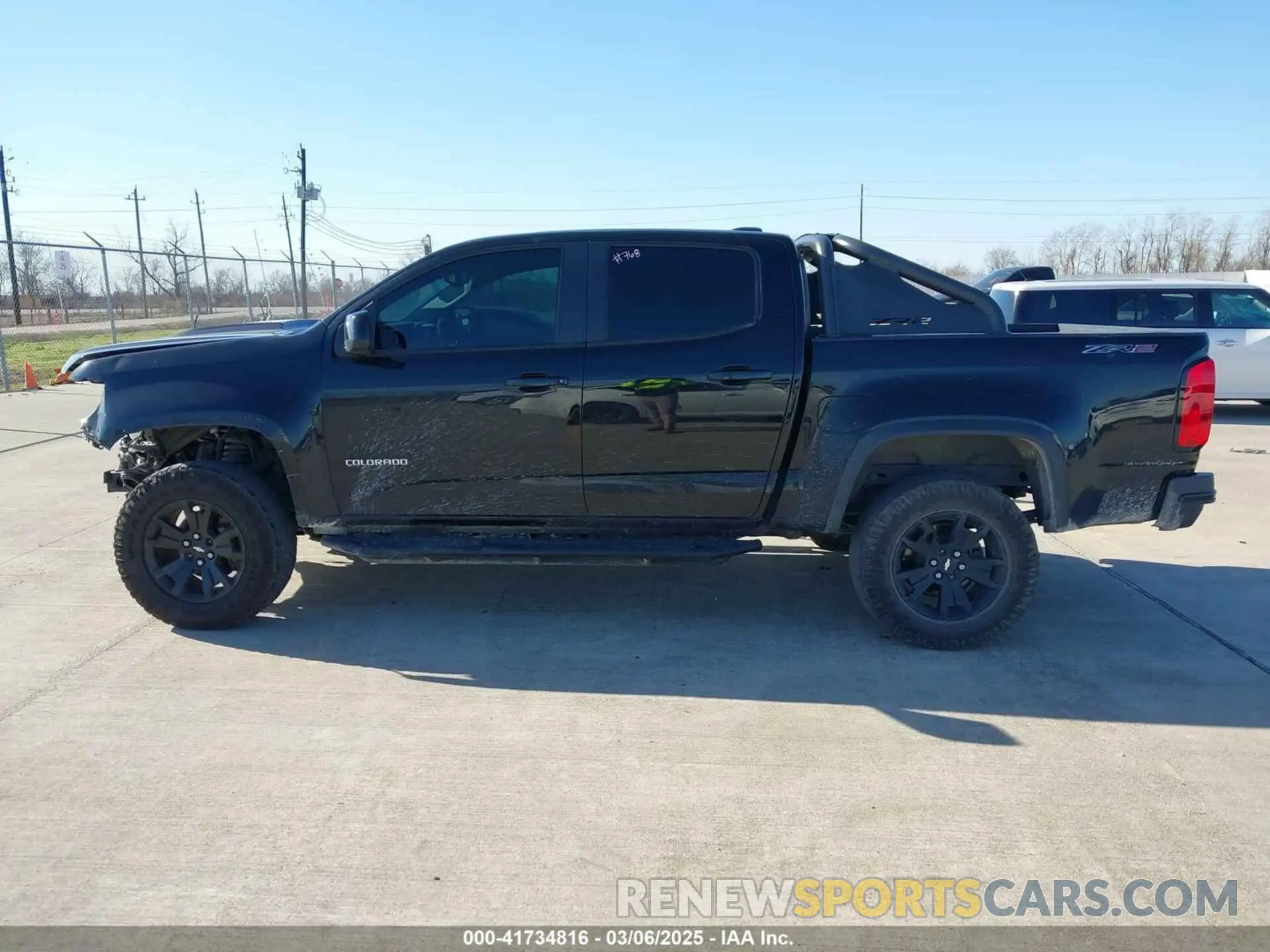14 fotografías del automóvil dañado 1GCGTEEN3K1277830 CHEVROLET COLORADO 2019
