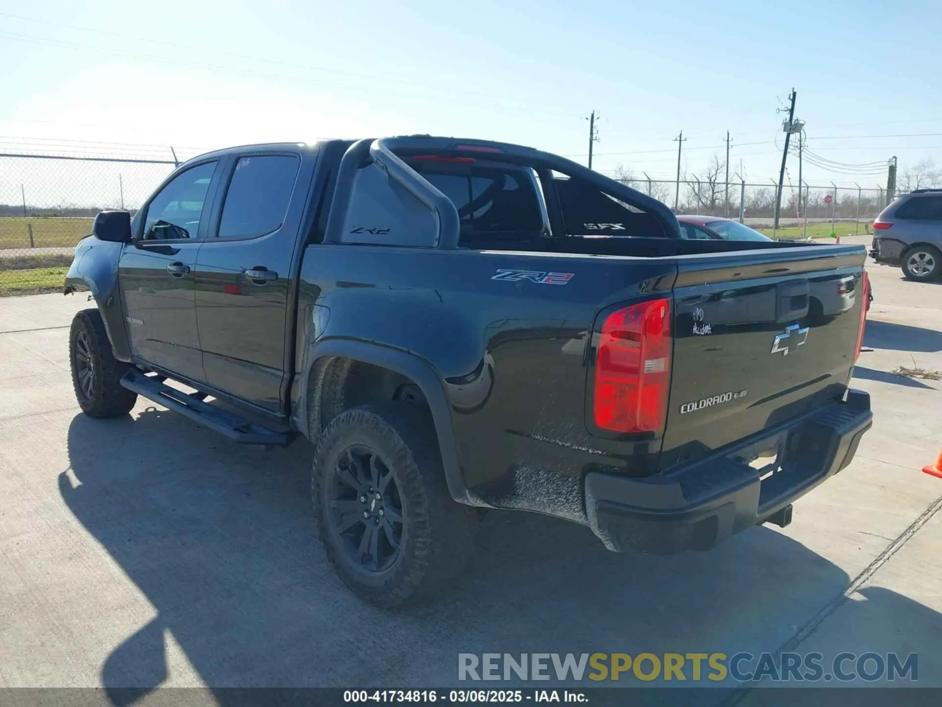 3 fotografías del automóvil dañado 1GCGTEEN3K1277830 CHEVROLET COLORADO 2019