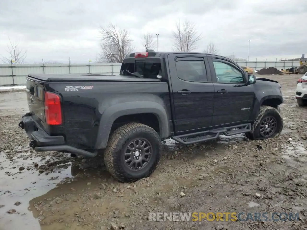 3 fotografías del automóvil dañado 1GCGTEEN4K1125832 CHEVROLET COLORADO 2019