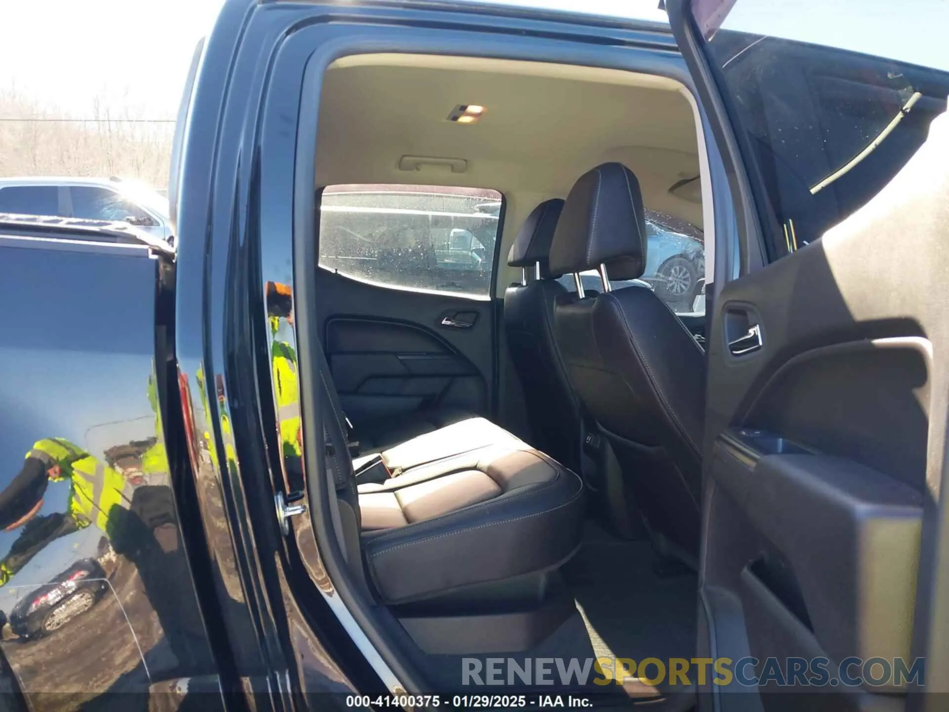 8 fotografías del automóvil dañado 1GCGTEEN5K1302727 CHEVROLET COLORADO 2019