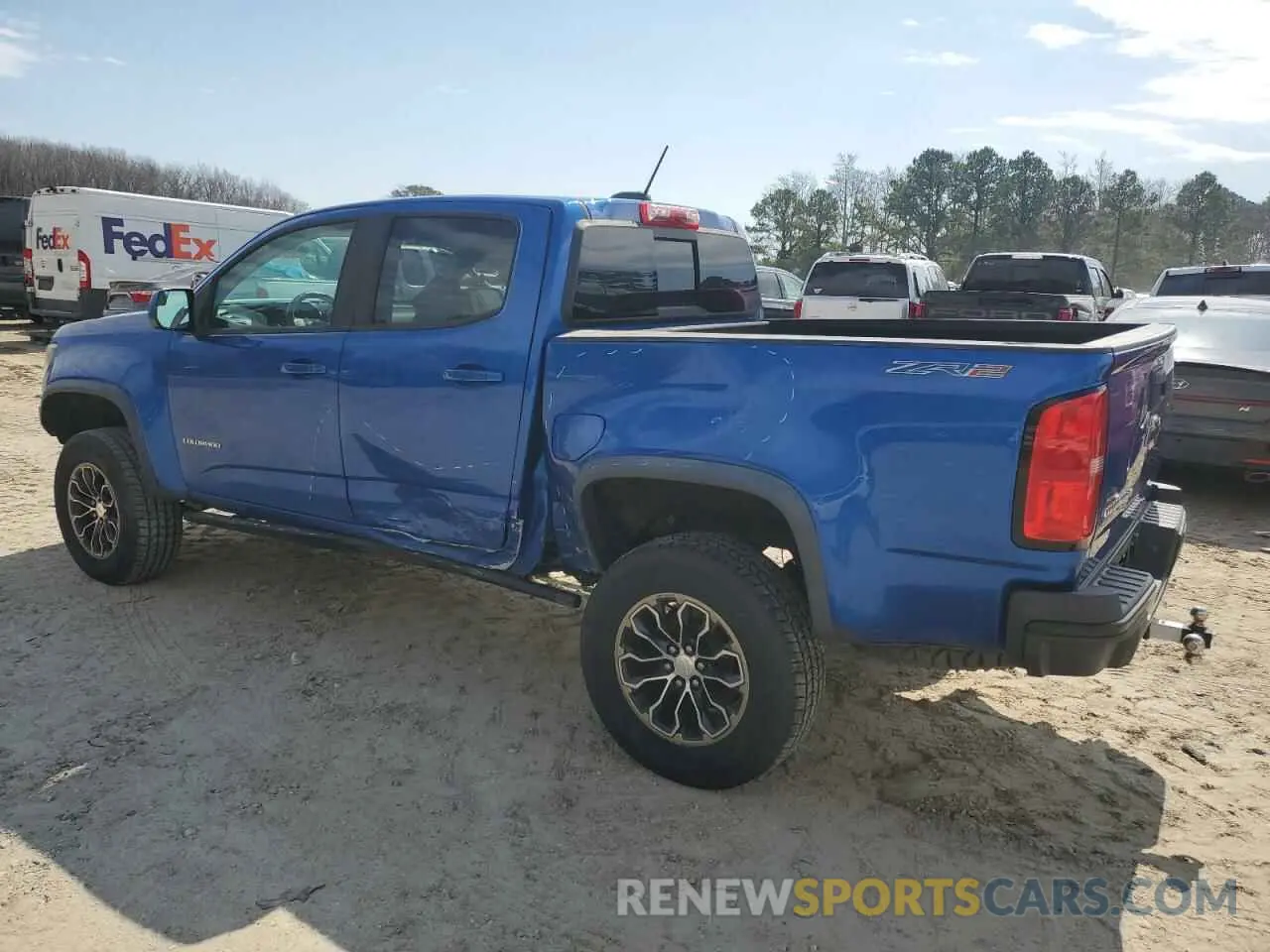 2 fotografías del automóvil dañado 1GCGTEEN7K1135593 CHEVROLET COLORADO 2019