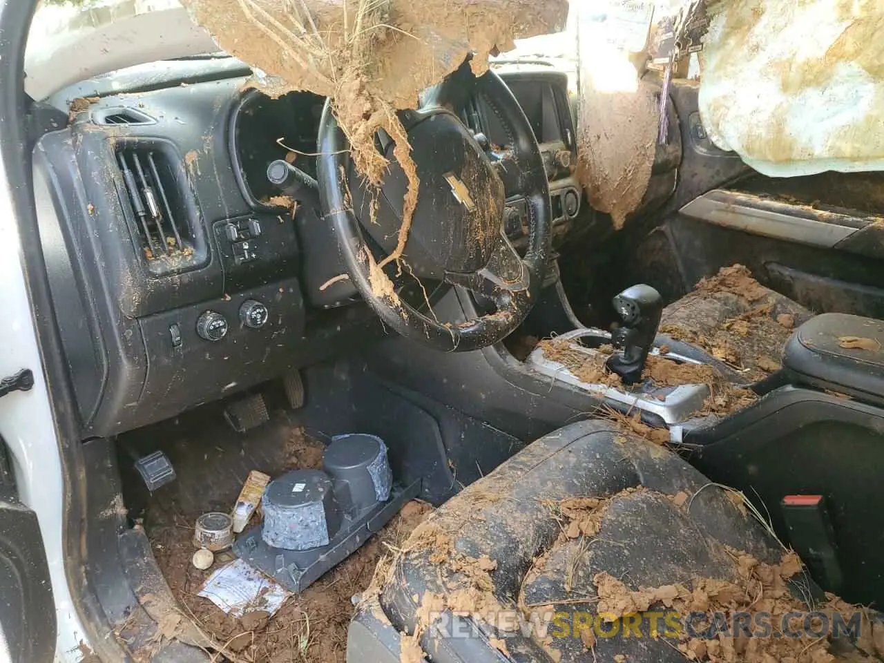 8 fotografías del automóvil dañado 1GCGTEEN8K1236304 CHEVROLET COLORADO 2019
