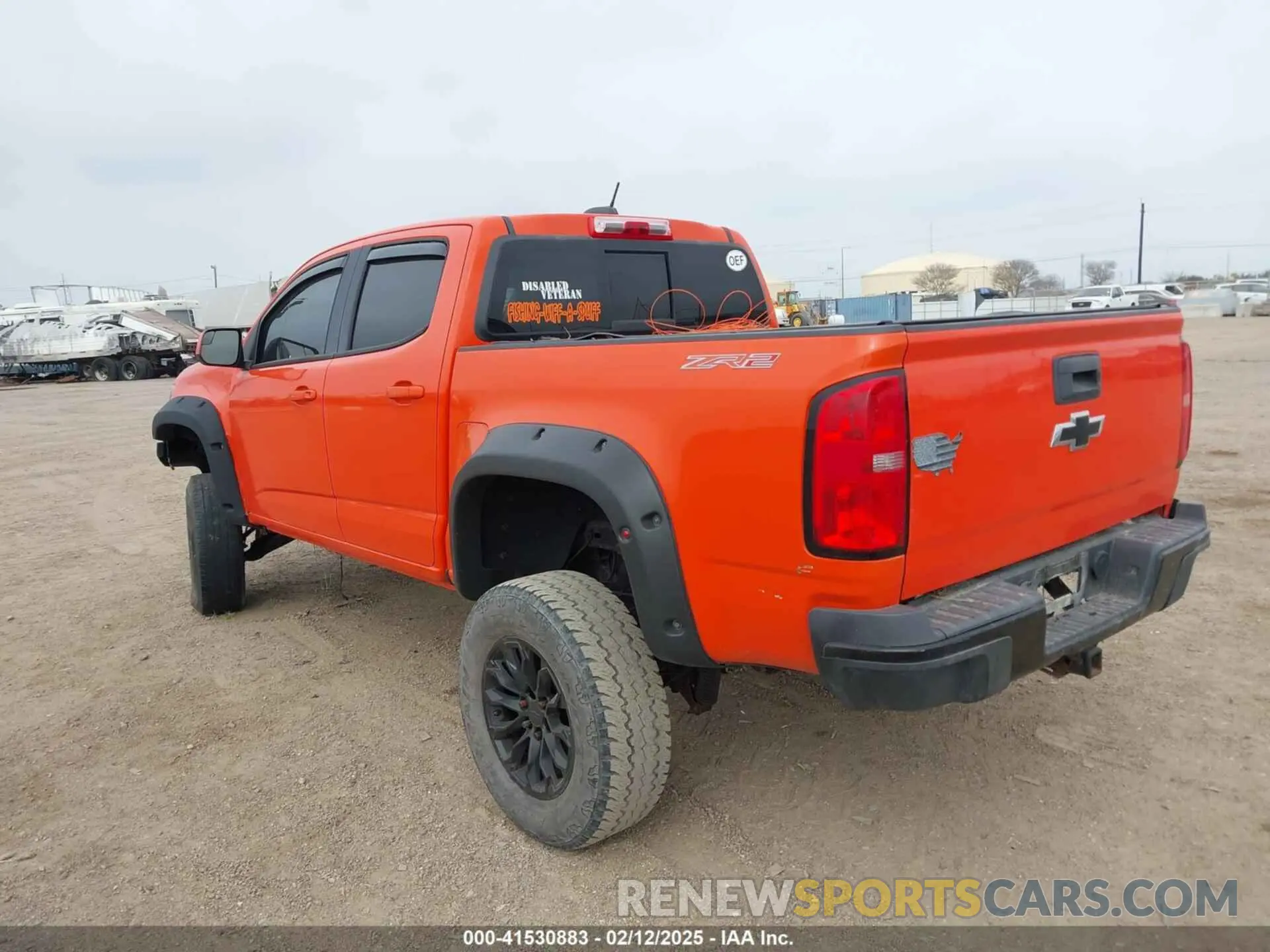 14 fotografías del automóvil dañado 1GCGTEEN9K1187646 CHEVROLET COLORADO 2019