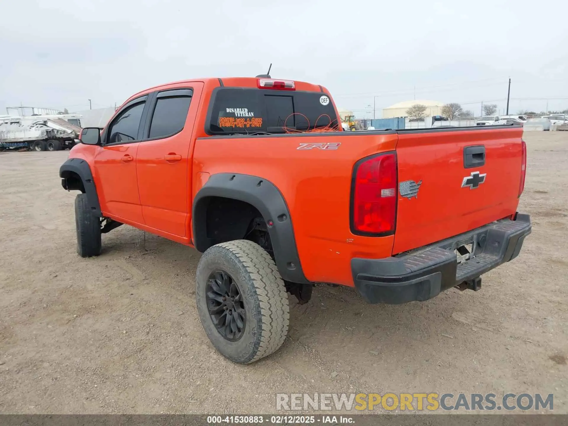 3 fotografías del automóvil dañado 1GCGTEEN9K1187646 CHEVROLET COLORADO 2019
