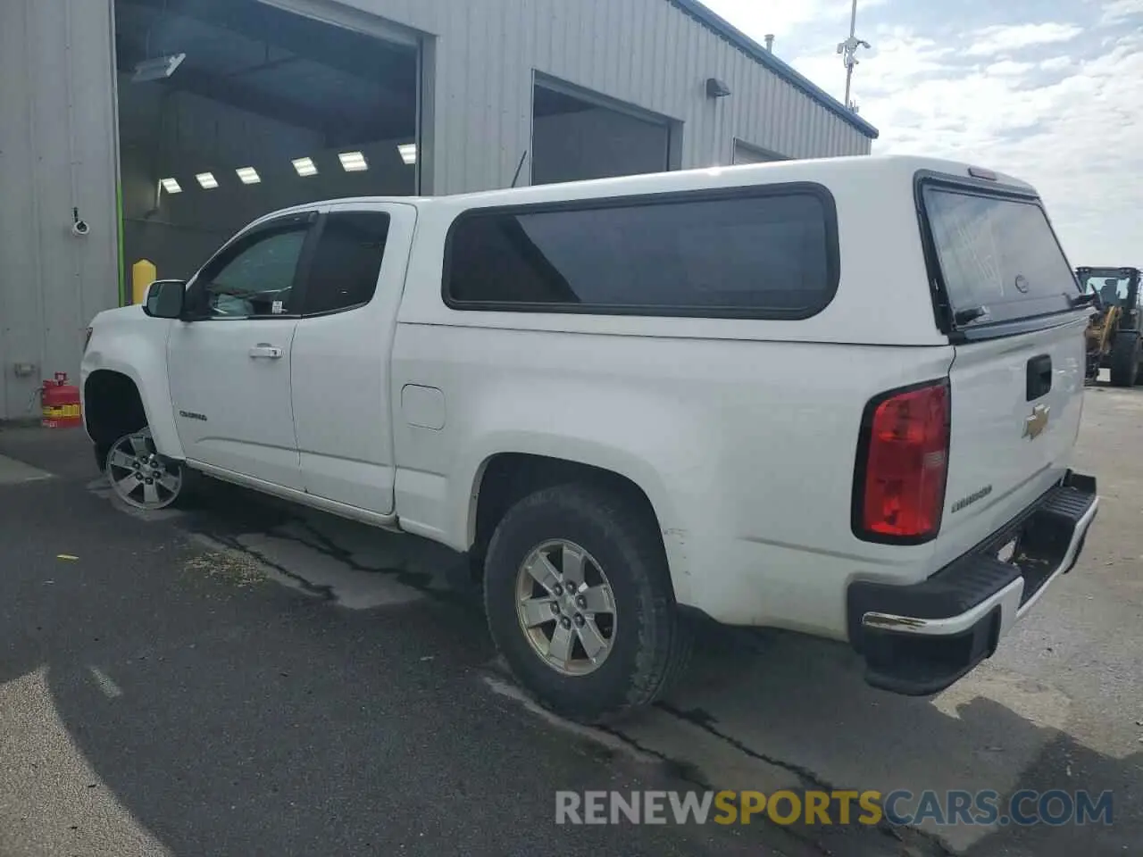 2 fotografías del automóvil dañado 1GCHSBEA0K1254685 CHEVROLET COLORADO 2019