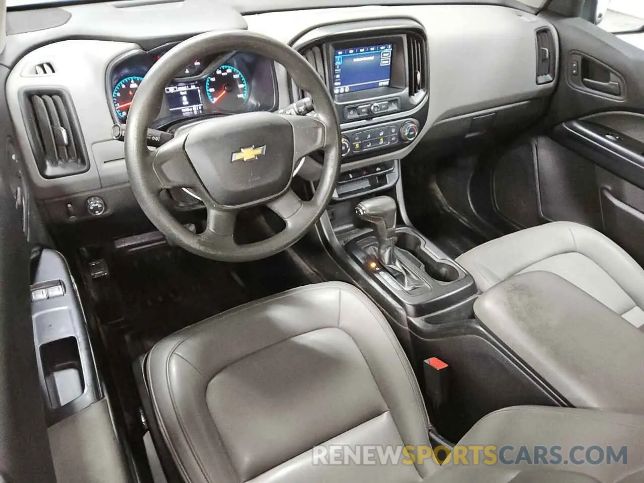 8 fotografías del automóvil dañado 1GCHSBEA1K1327305 CHEVROLET COLORADO 2019