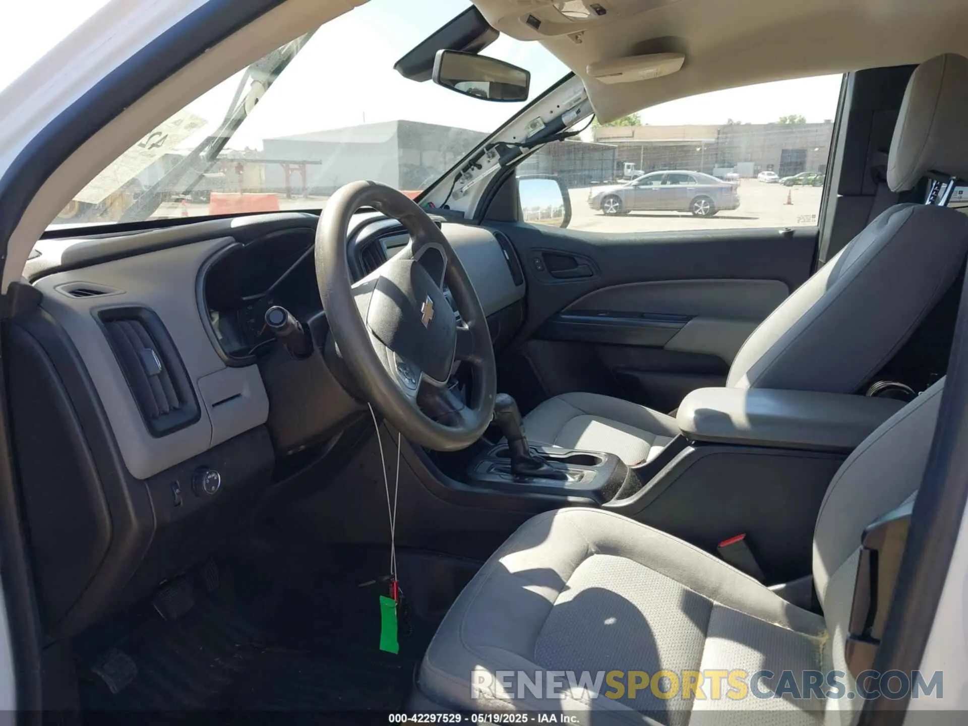 5 fotografías del automóvil dañado 1GCHSBEA3K1351377 CHEVROLET COLORADO 2019