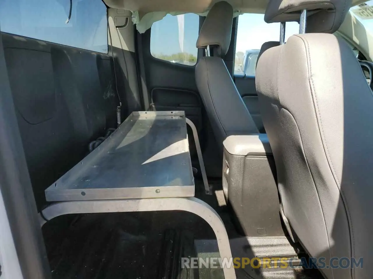 10 fotografías del automóvil dañado 1GCHSBEA8K1210336 CHEVROLET COLORADO 2019