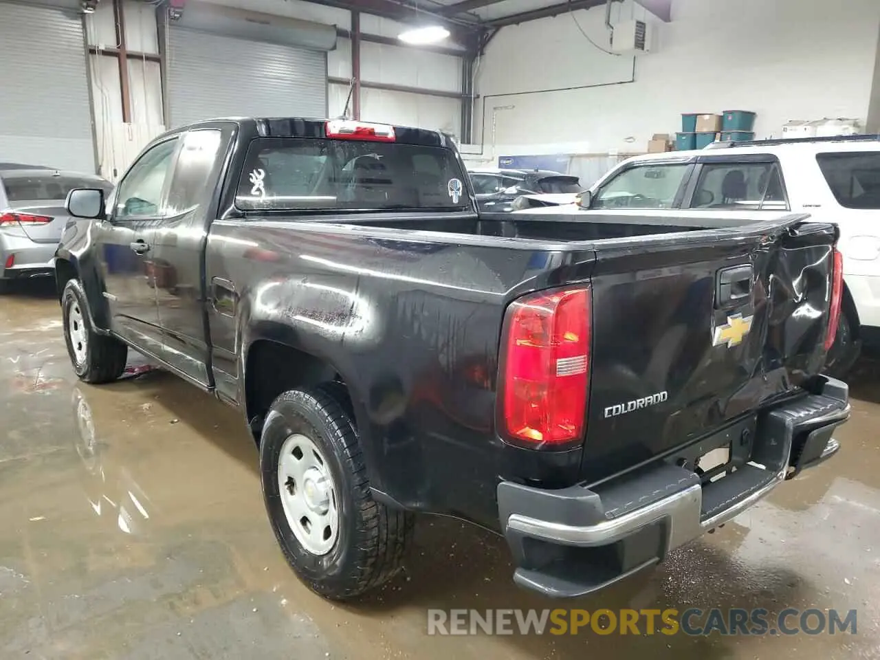 2 fotografías del automóvil dañado 1GCHSBEA9K1235875 CHEVROLET COLORADO 2019
