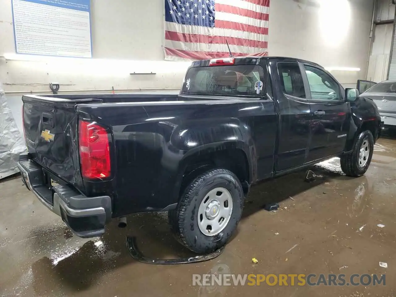 3 fotografías del automóvil dañado 1GCHSBEA9K1235875 CHEVROLET COLORADO 2019