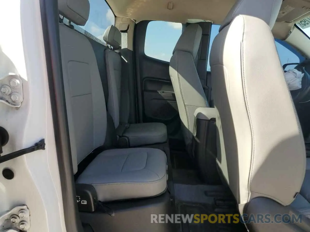10 fotografías del automóvil dañado 1GCHSBEA9K1261814 CHEVROLET COLORADO 2019