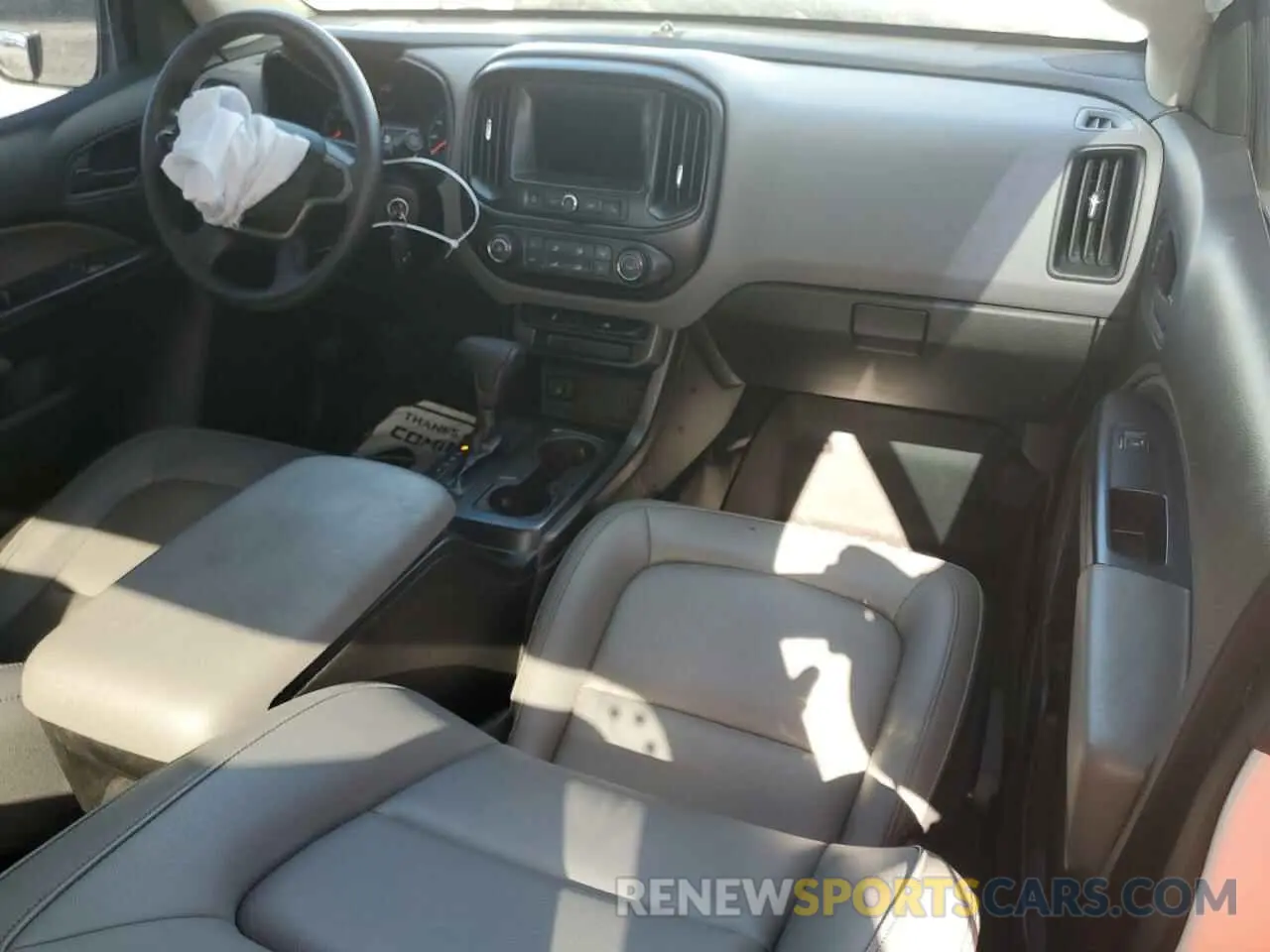 8 fotografías del automóvil dañado 1GCHSBEA9K1261814 CHEVROLET COLORADO 2019