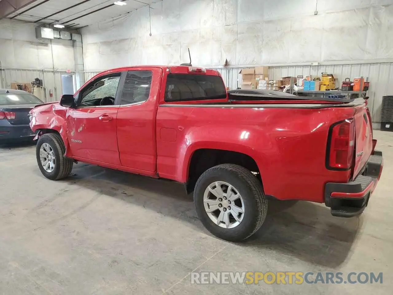 2 fotografías del automóvil dañado 1GCHSCEAXK1174445 CHEVROLET COLORADO 2019