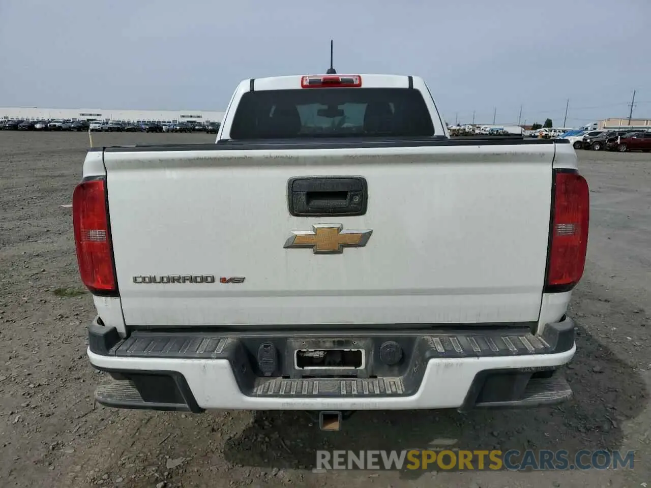 6 fotografías del automóvil dañado 1GCHTBEN1K1294063 CHEVROLET COLORADO 2019