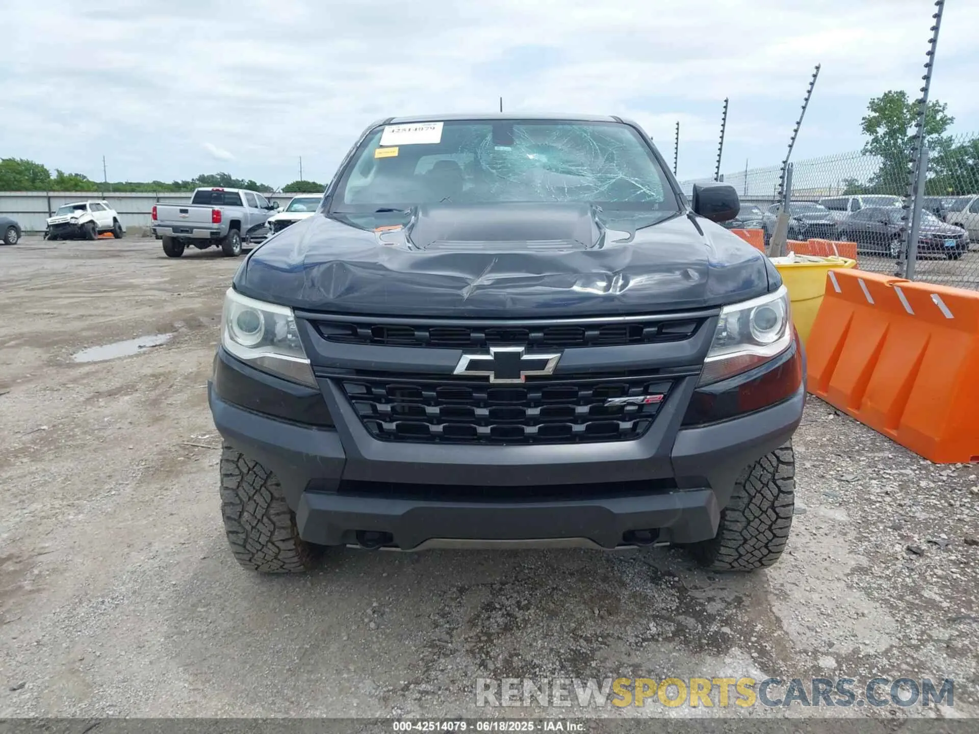 13 fotografías del automóvil dañado 1GCPTEE18K1186582 CHEVROLET COLORADO 2019