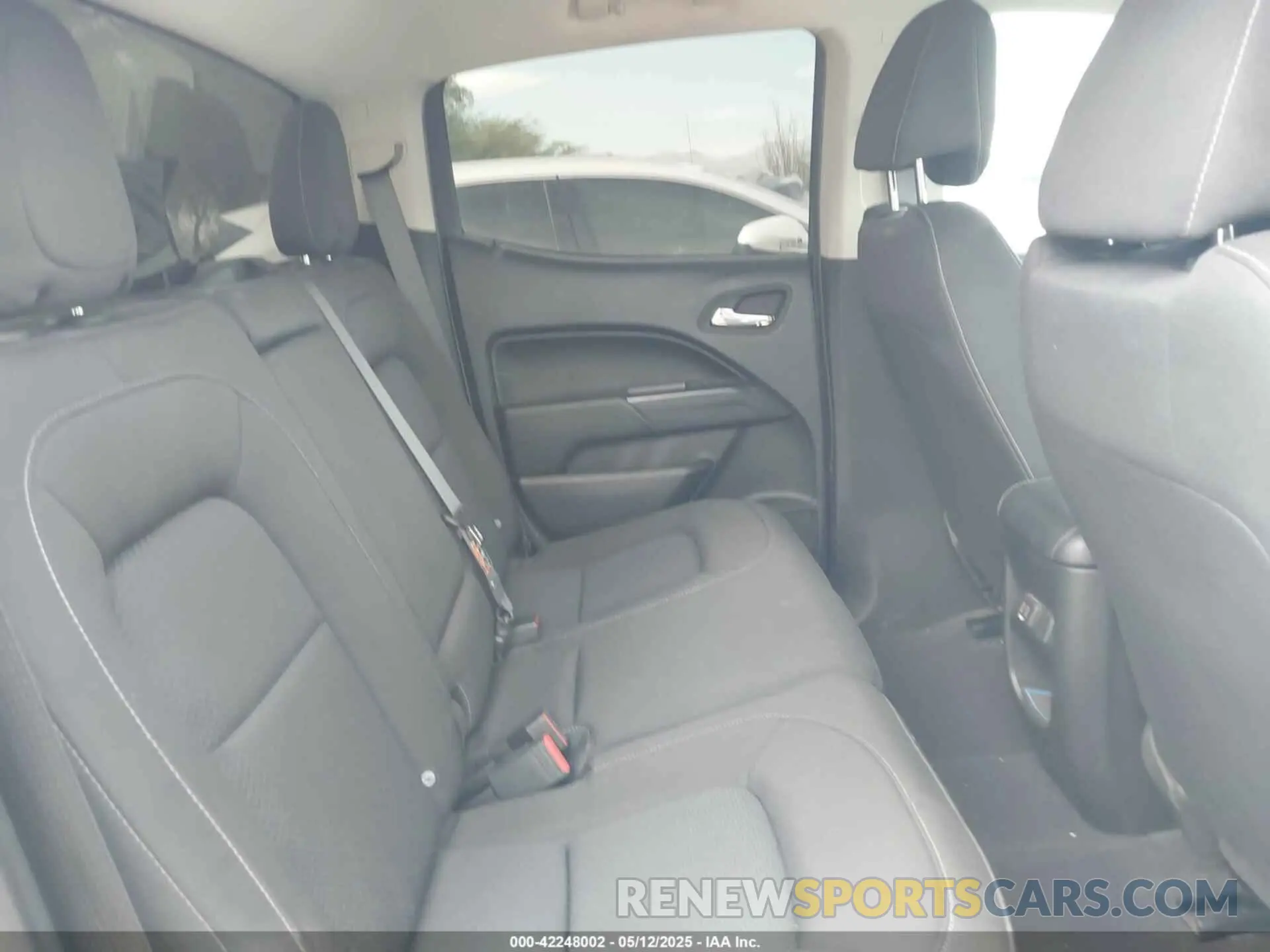 8 fotografías del automóvil dañado 1GCGSCEN0L1124654 CHEVROLET COLORADO 2020