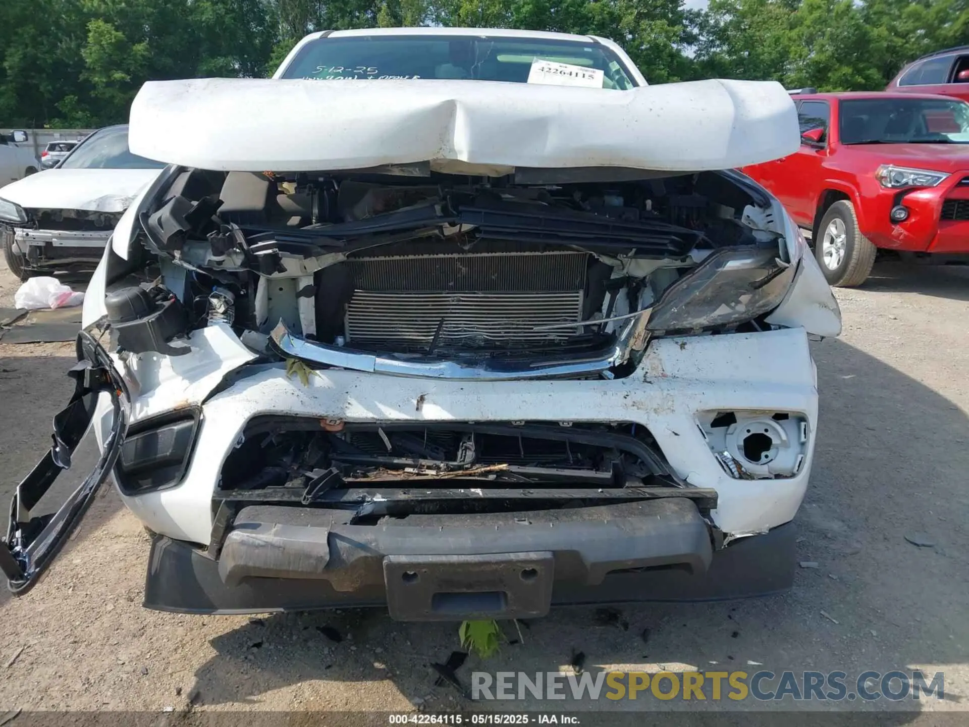 12 fotografías del automóvil dañado 1GCGTBEN0L1221649 CHEVROLET COLORADO 2020