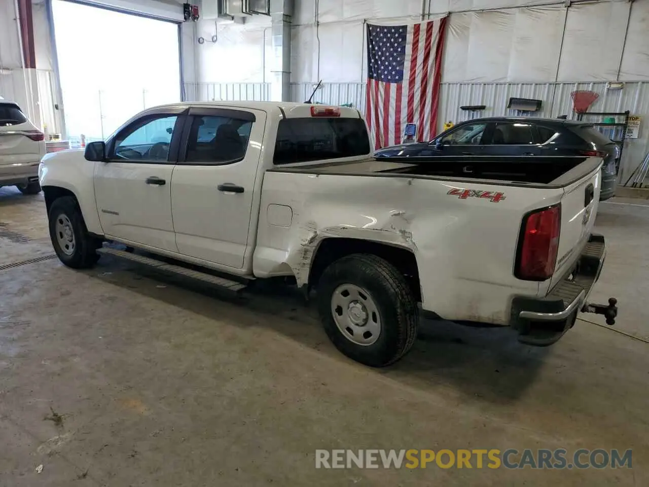 2 fotografías del automóvil dañado 1GCGTBEN2L1163785 CHEVROLET COLORADO 2020