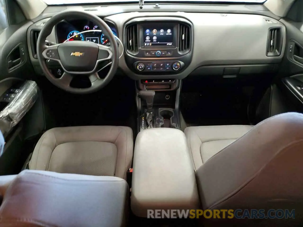 8 fotografías del automóvil dañado 1GCGTBEN2L1163785 CHEVROLET COLORADO 2020