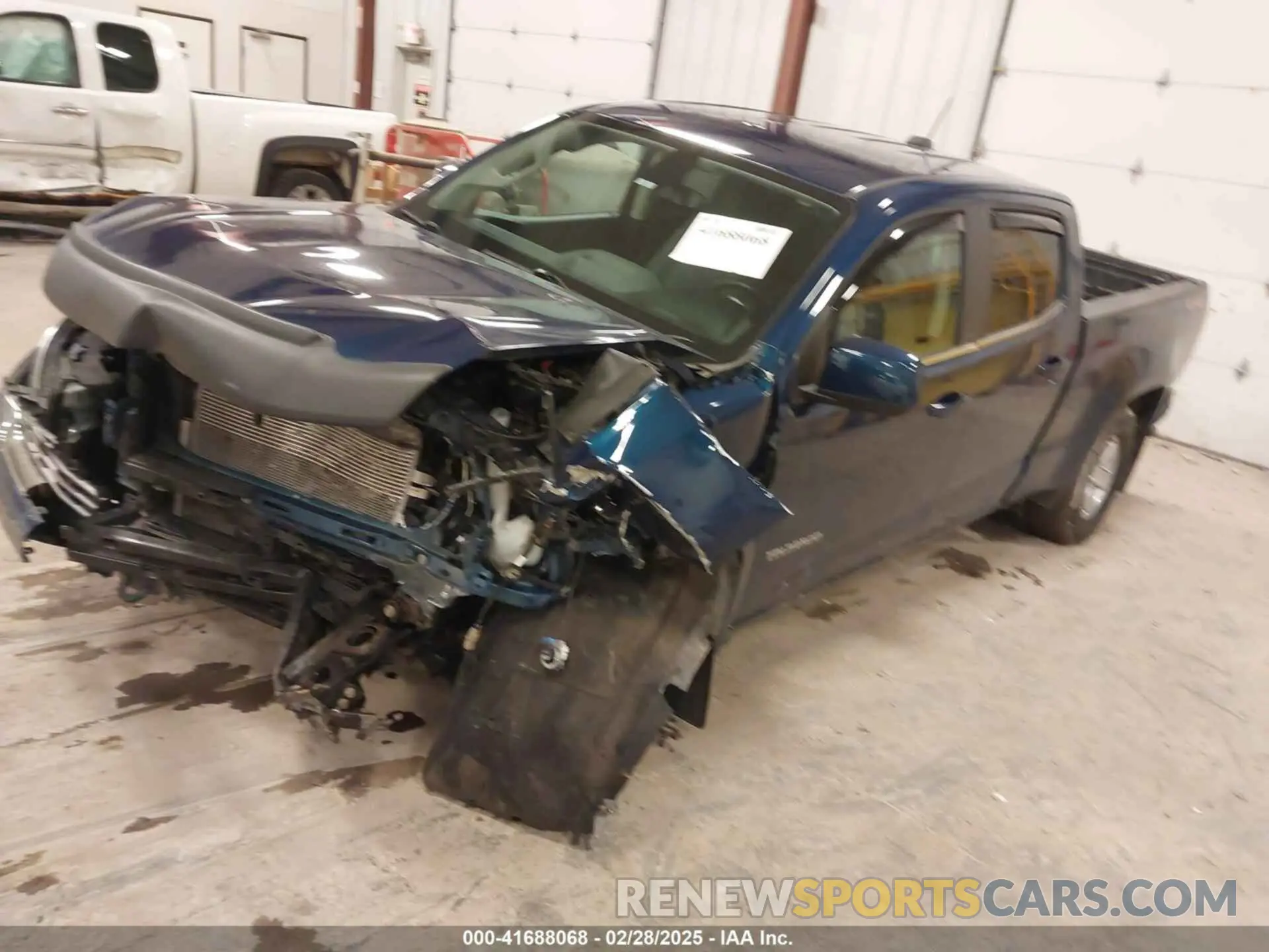 2 fotografías del automóvil dañado 1GCGTBEN7L1113061 CHEVROLET COLORADO 2020