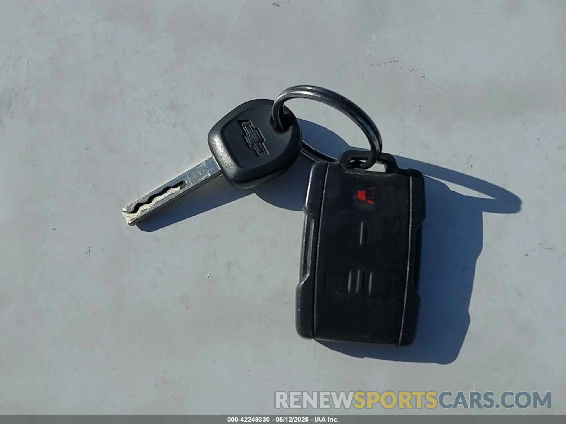 11 fotografías del automóvil dañado 1GCGTBENXL1212795 CHEVROLET COLORADO 2020