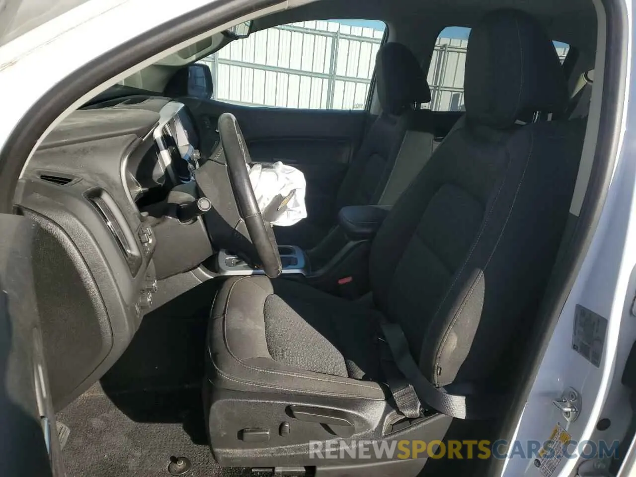 7 fotografías del automóvil dañado 1GCGTCEN3L1219304 CHEVROLET COLORADO 2020
