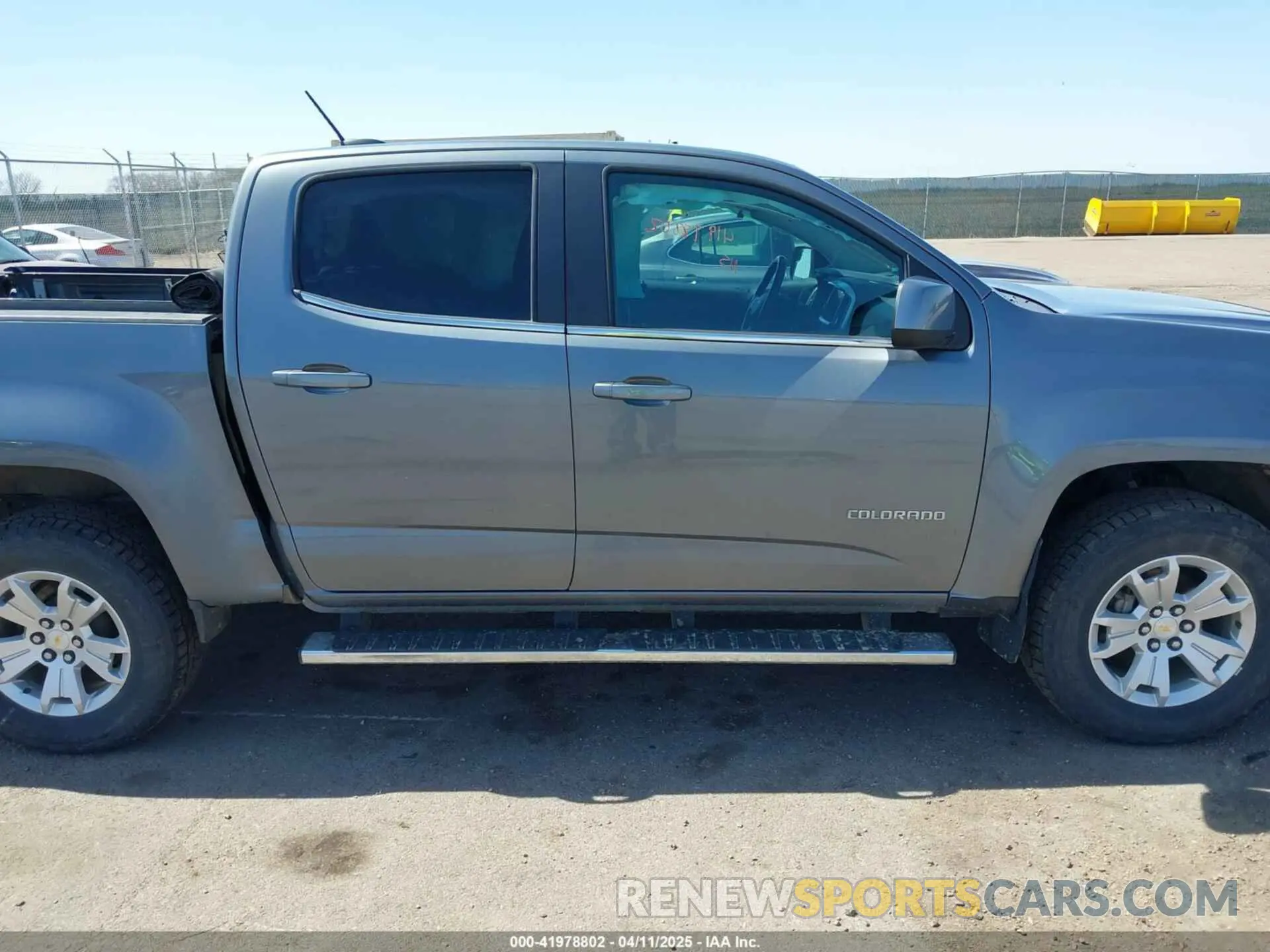13 fotografías del automóvil dañado 1GCGTCEN5L1203881 CHEVROLET COLORADO 2020