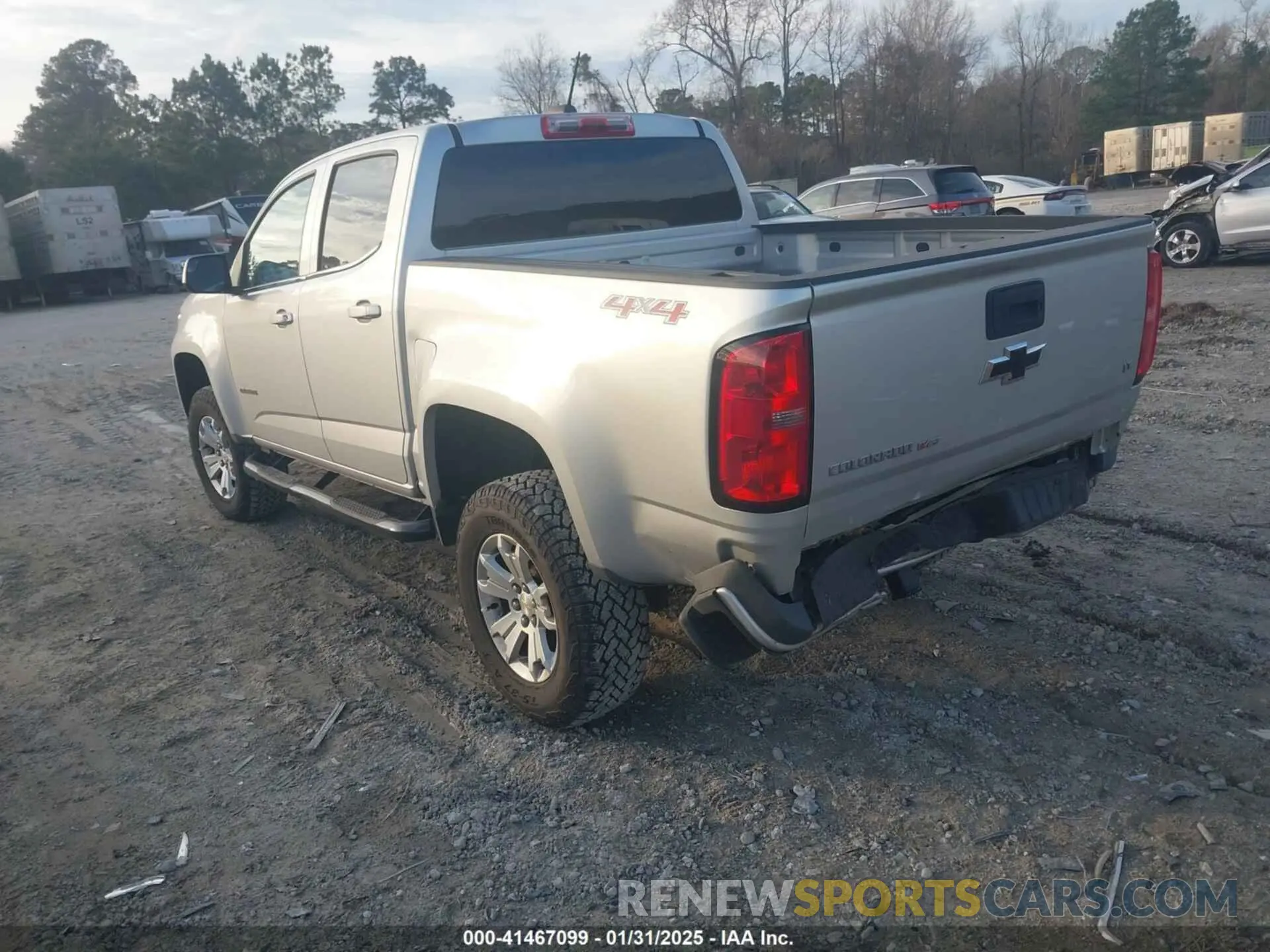 3 fotografías del automóvil dañado 1GCGTCEN9L1203110 CHEVROLET COLORADO 2020