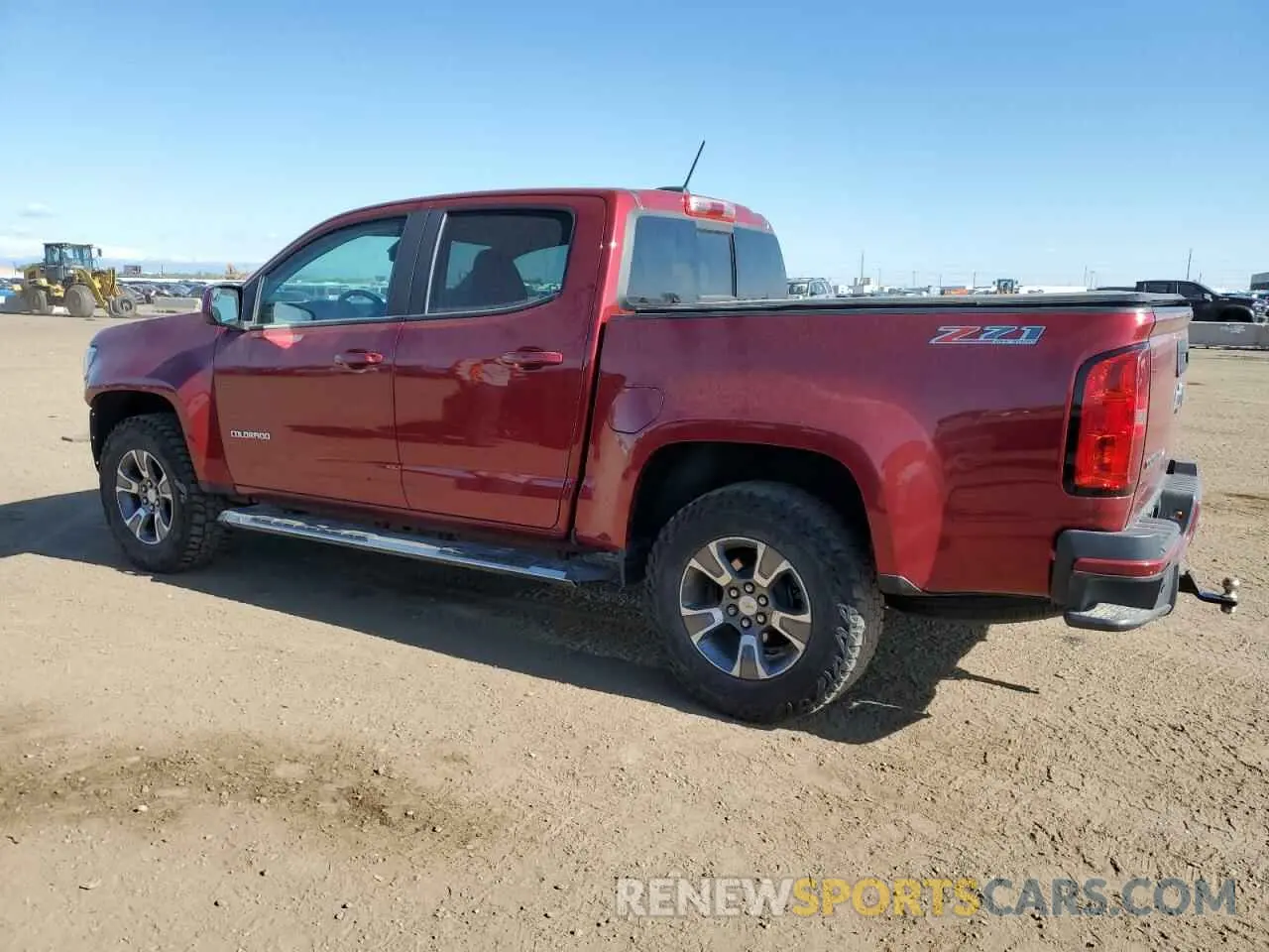 2 fotografías del automóvil dañado 1GCGTDEN3L1201956 CHEVROLET COLORADO 2020