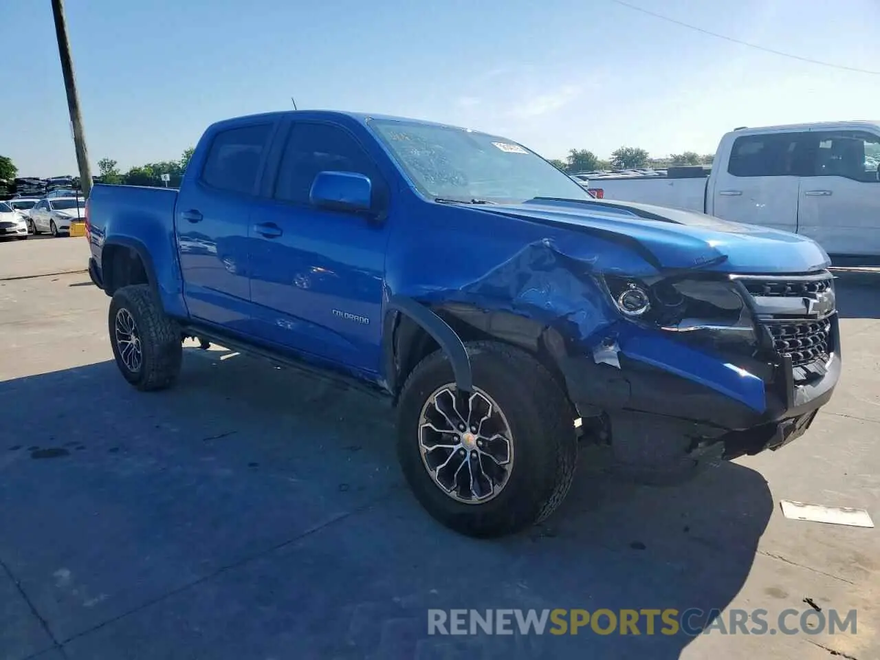 4 fotografías del automóvil dañado 1GCGTEEN6L1104160 CHEVROLET COLORADO 2020