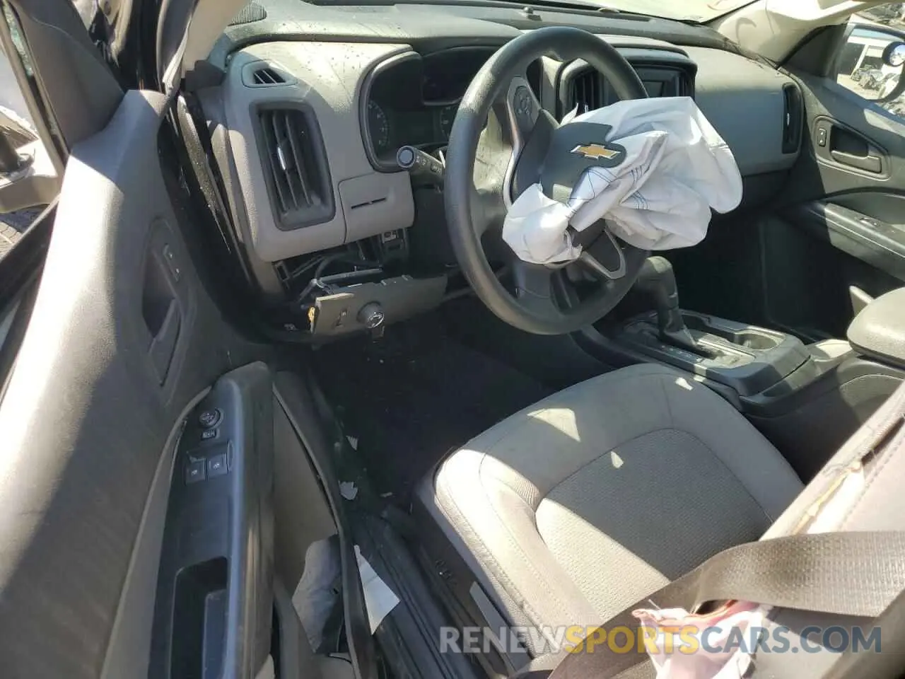 8 fotografías del automóvil dañado 1GCHSBEA0L1145547 CHEVROLET COLORADO 2020