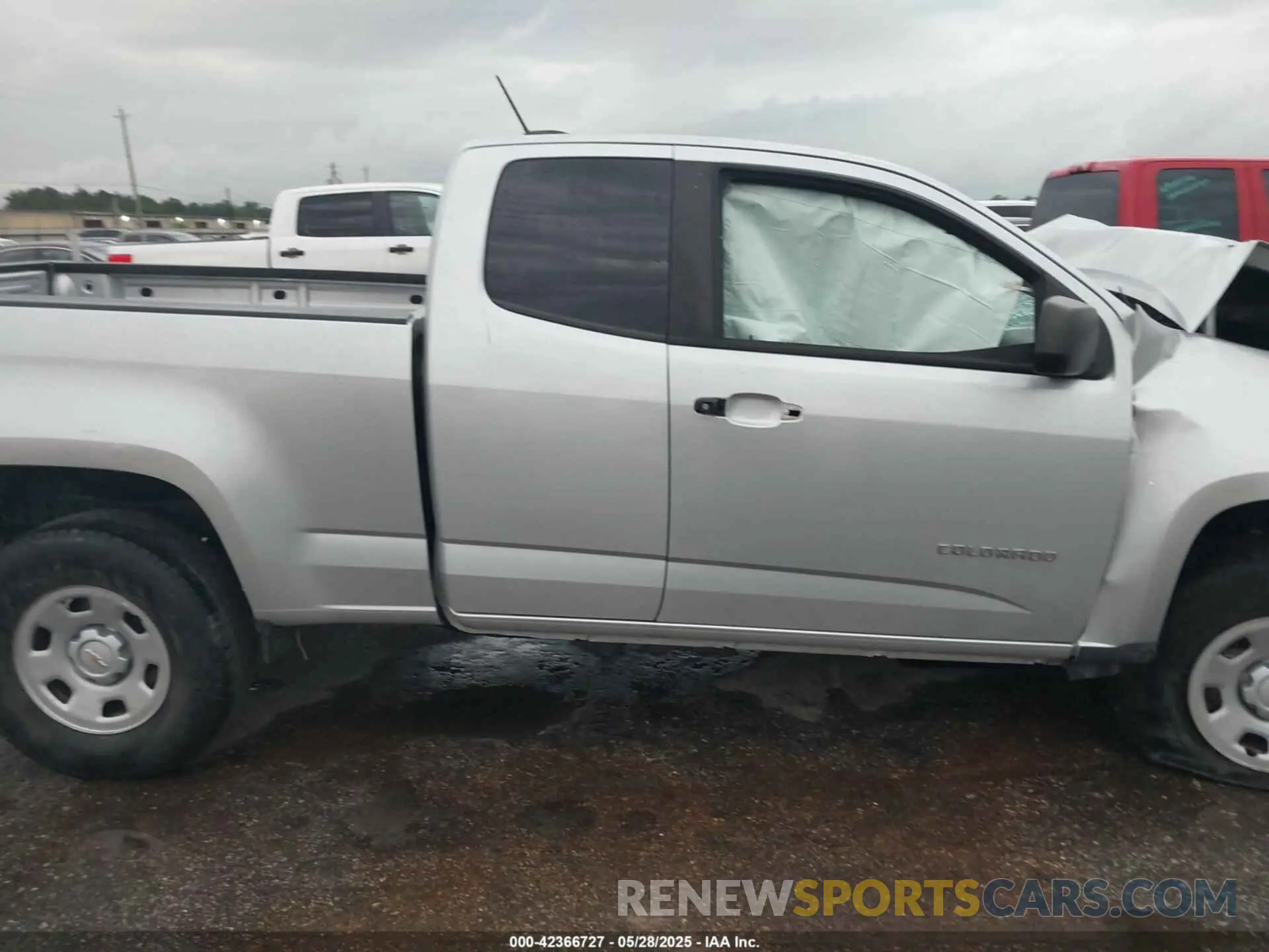 13 fotografías del automóvil dañado 1GCHSBEA4L1202252 CHEVROLET COLORADO 2020