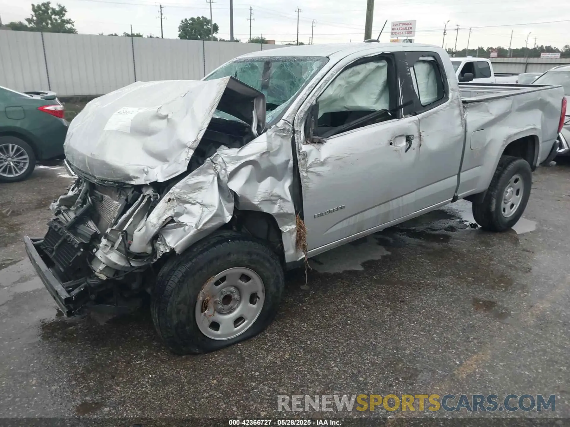 2 fotografías del automóvil dañado 1GCHSBEA4L1202252 CHEVROLET COLORADO 2020