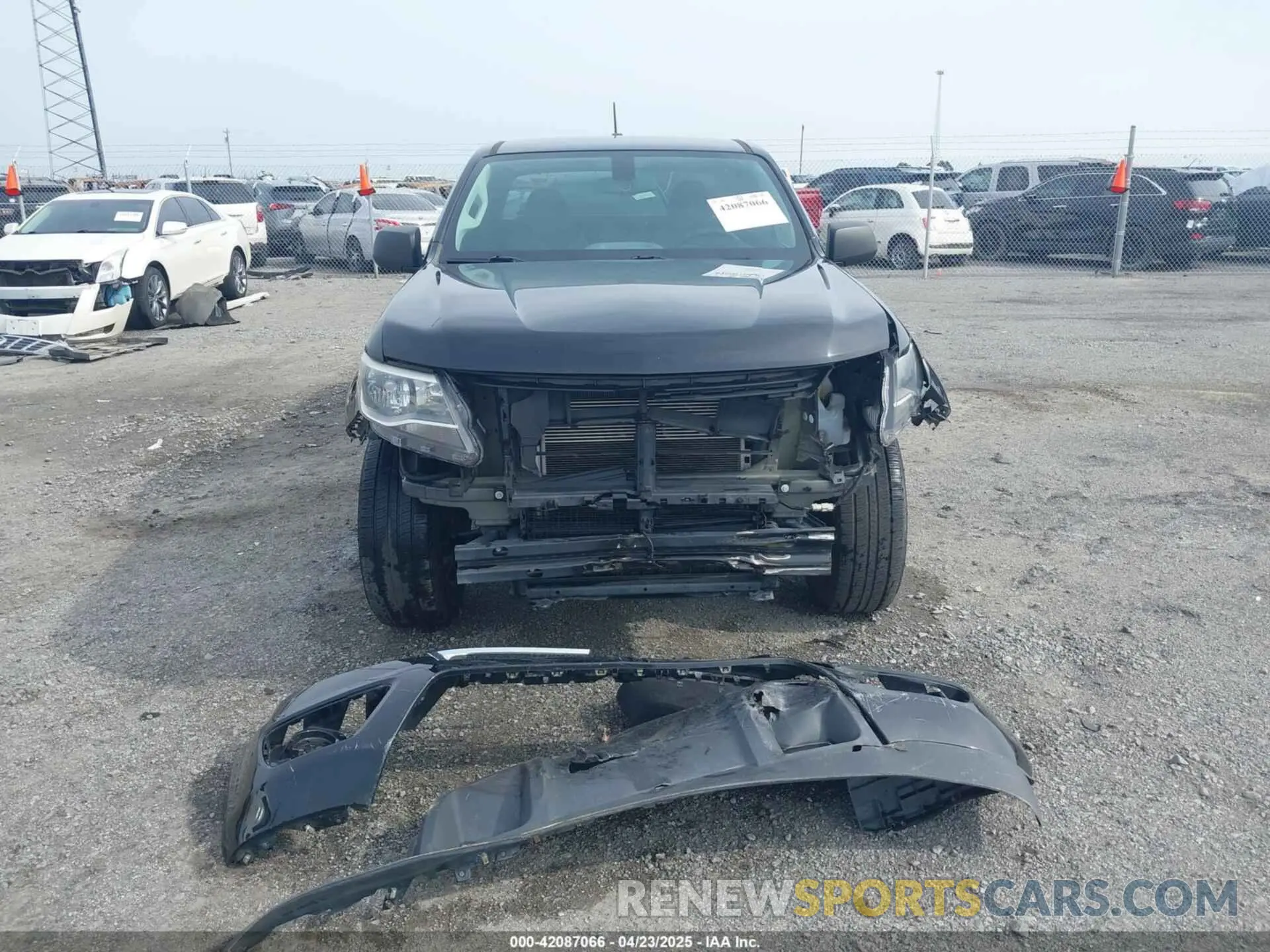 13 fotografías del automóvil dañado 1GCHSBEA6L1233776 CHEVROLET COLORADO 2020
