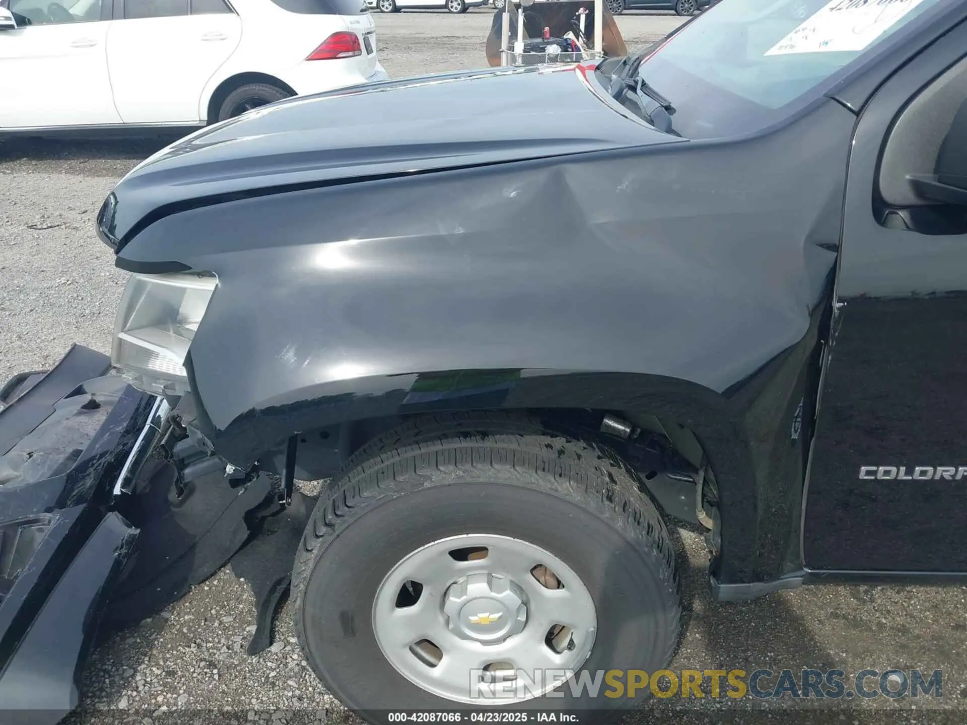 19 fotografías del automóvil dañado 1GCHSBEA6L1233776 CHEVROLET COLORADO 2020