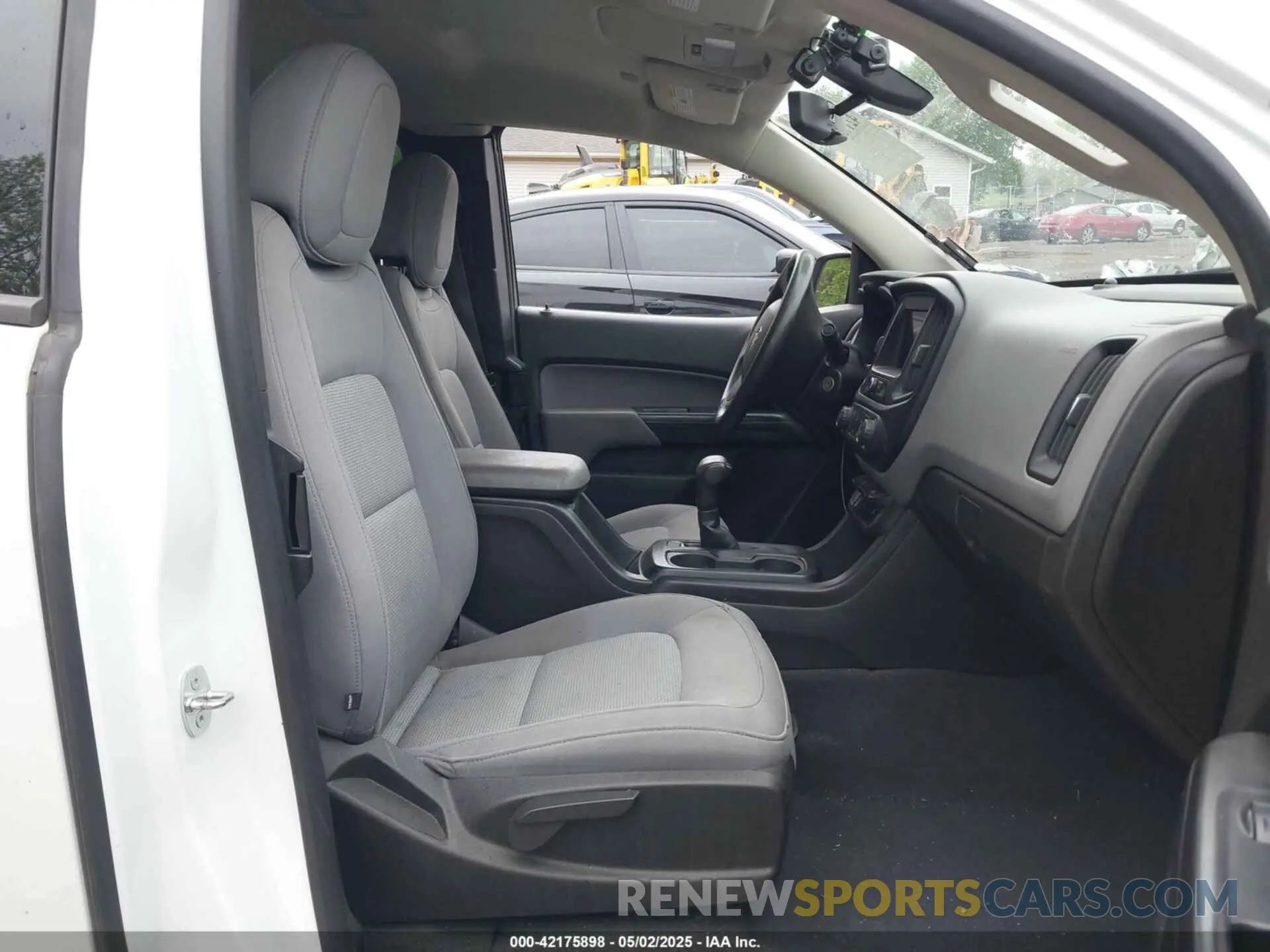 5 fotografías del automóvil dañado 1GCHSBEA7L1227159 CHEVROLET COLORADO 2020