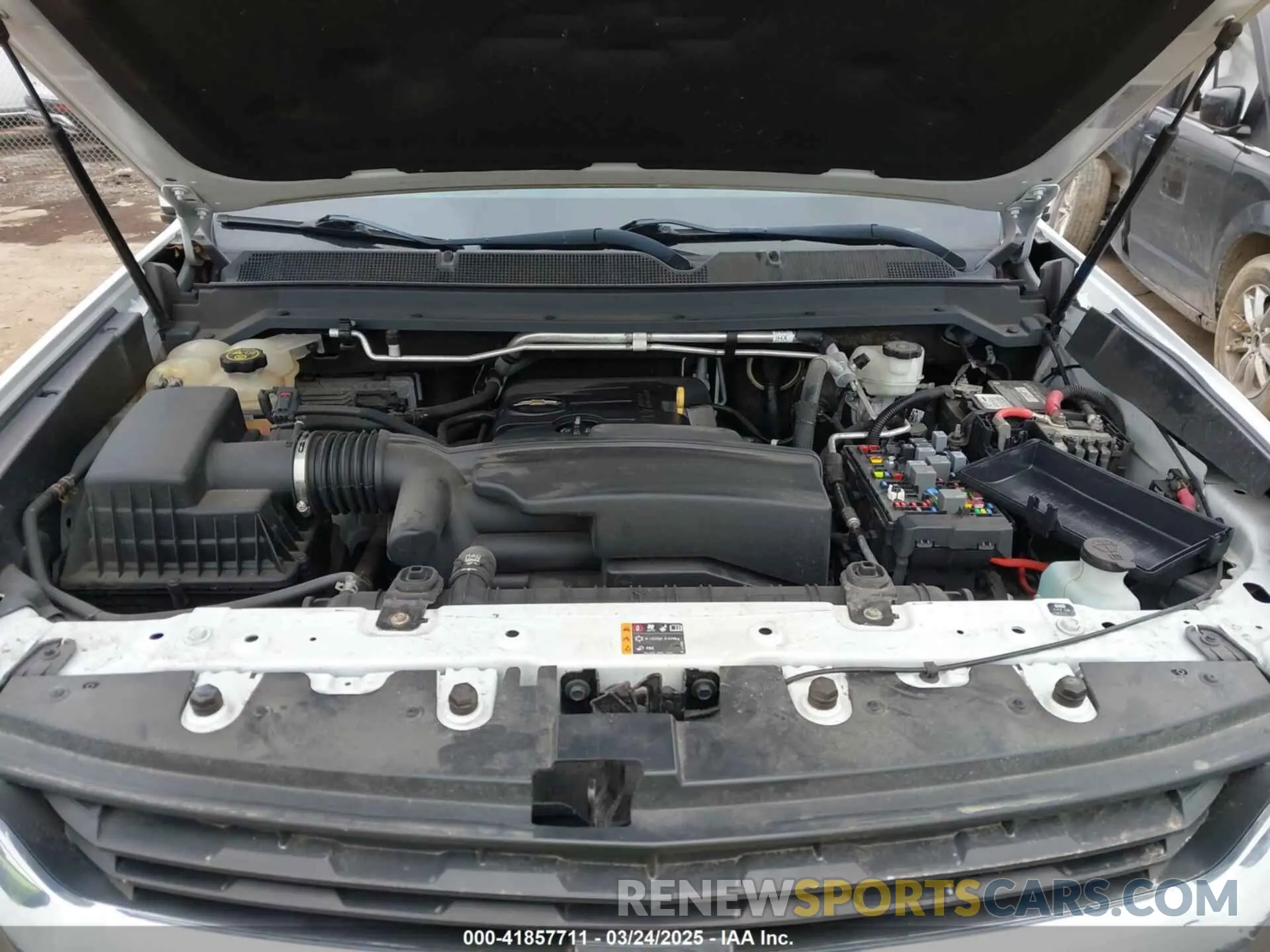 10 fotografías del automóvil dañado 1GCHSCEAXL1160305 CHEVROLET COLORADO 2020