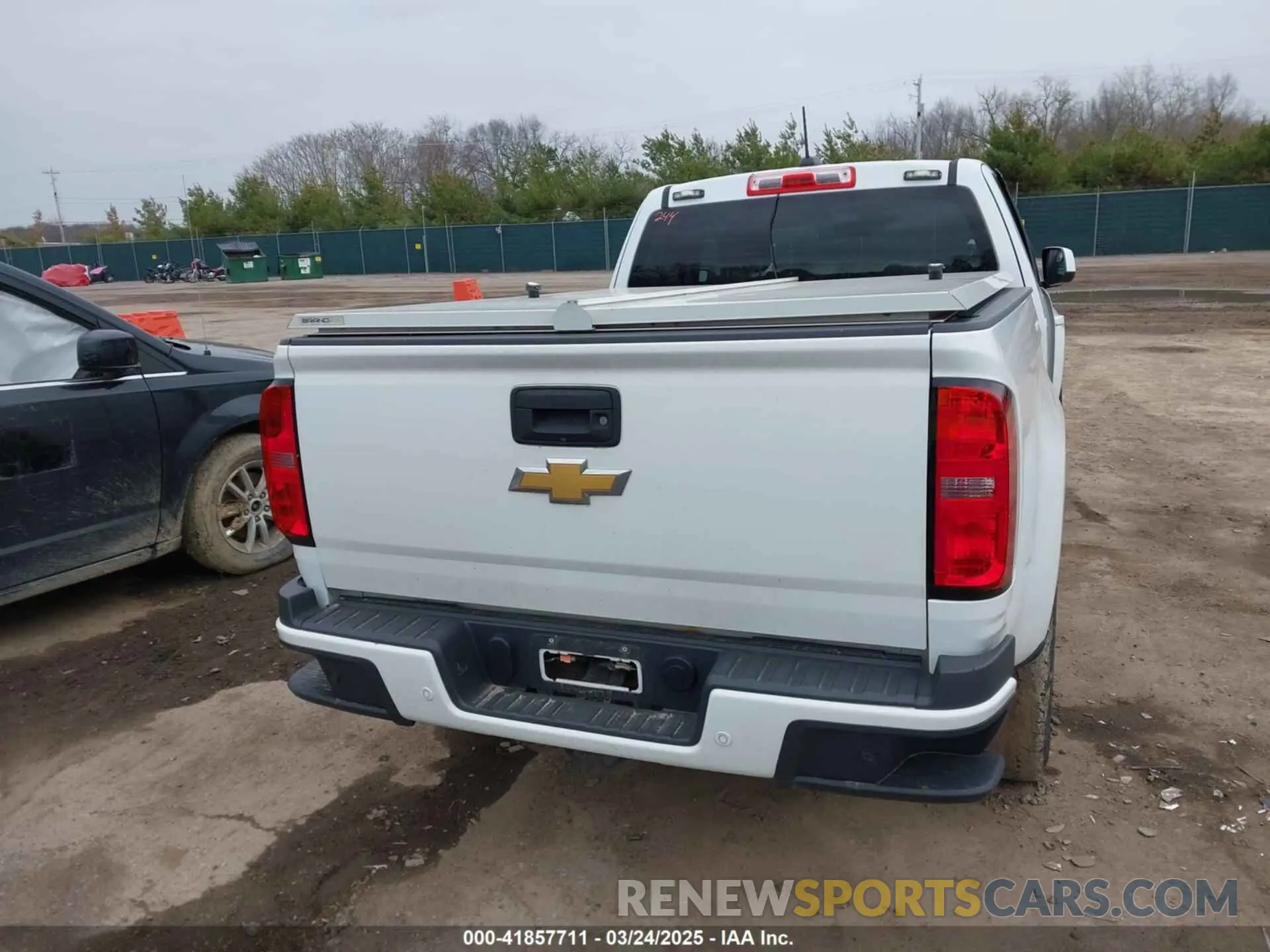 4 fotografías del automóvil dañado 1GCHSCEAXL1160305 CHEVROLET COLORADO 2020