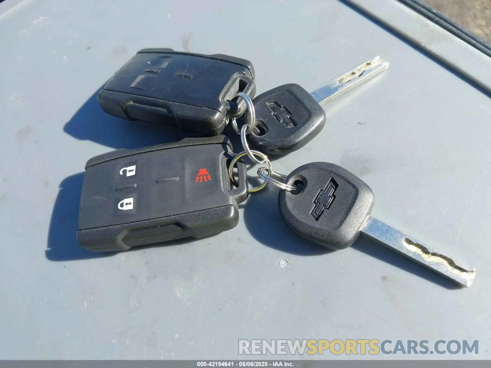 11 fotografías del automóvil dañado 1GCHSCENXL1168004 CHEVROLET COLORADO 2020