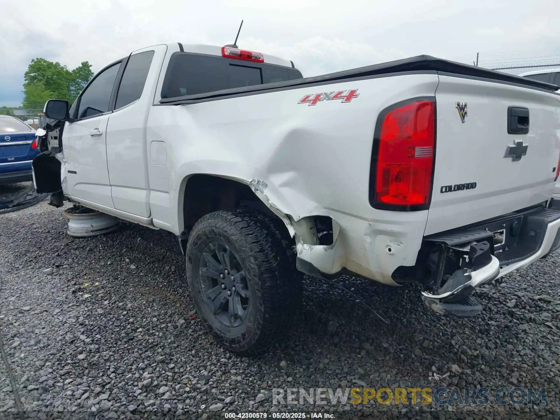 18 fotografías del automóvil dañado 1GCHTCEA0L1224915 CHEVROLET COLORADO 2020