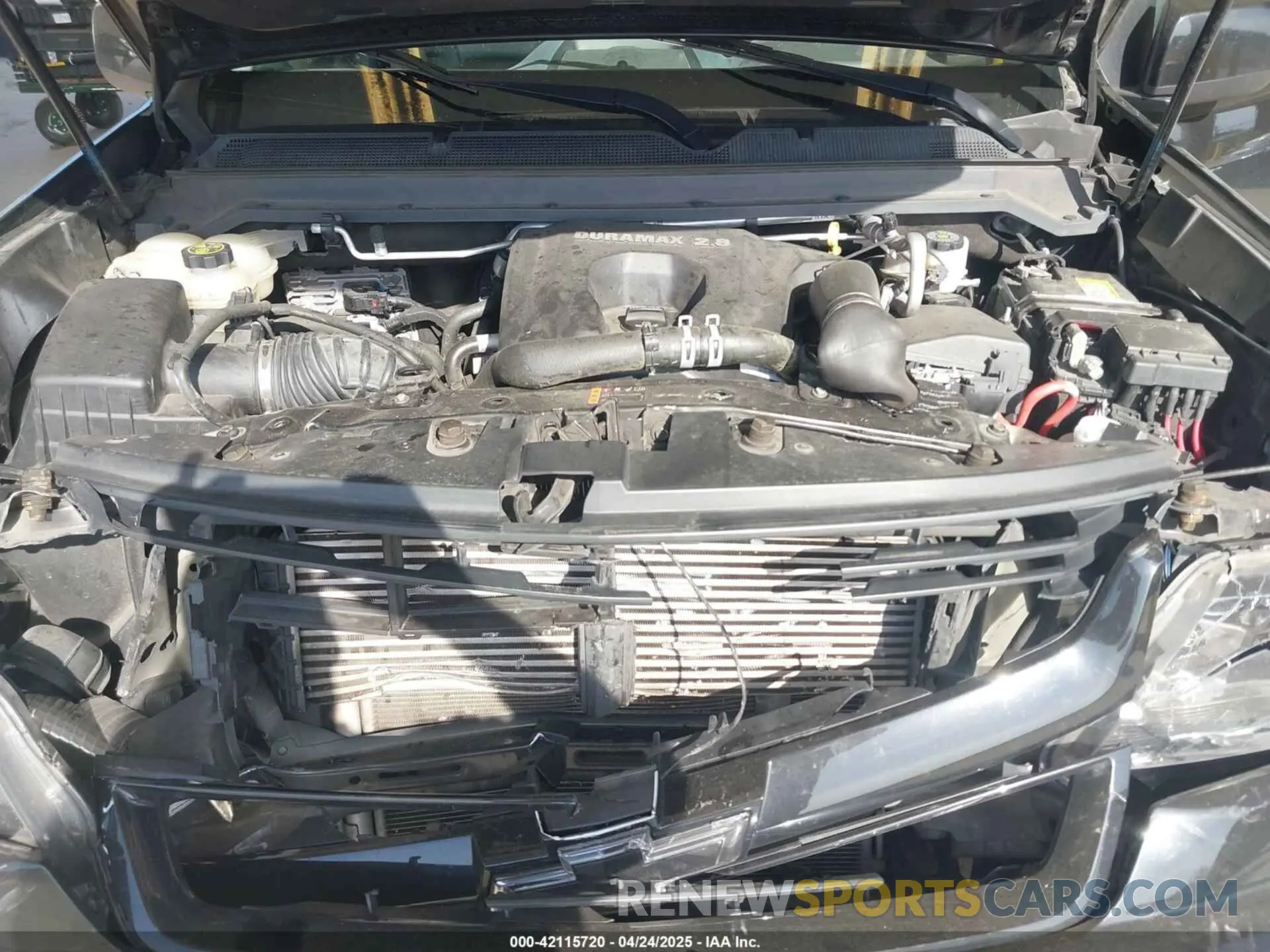 10 fotografías del automóvil dañado 1GCPTDE11L1126736 CHEVROLET COLORADO 2020