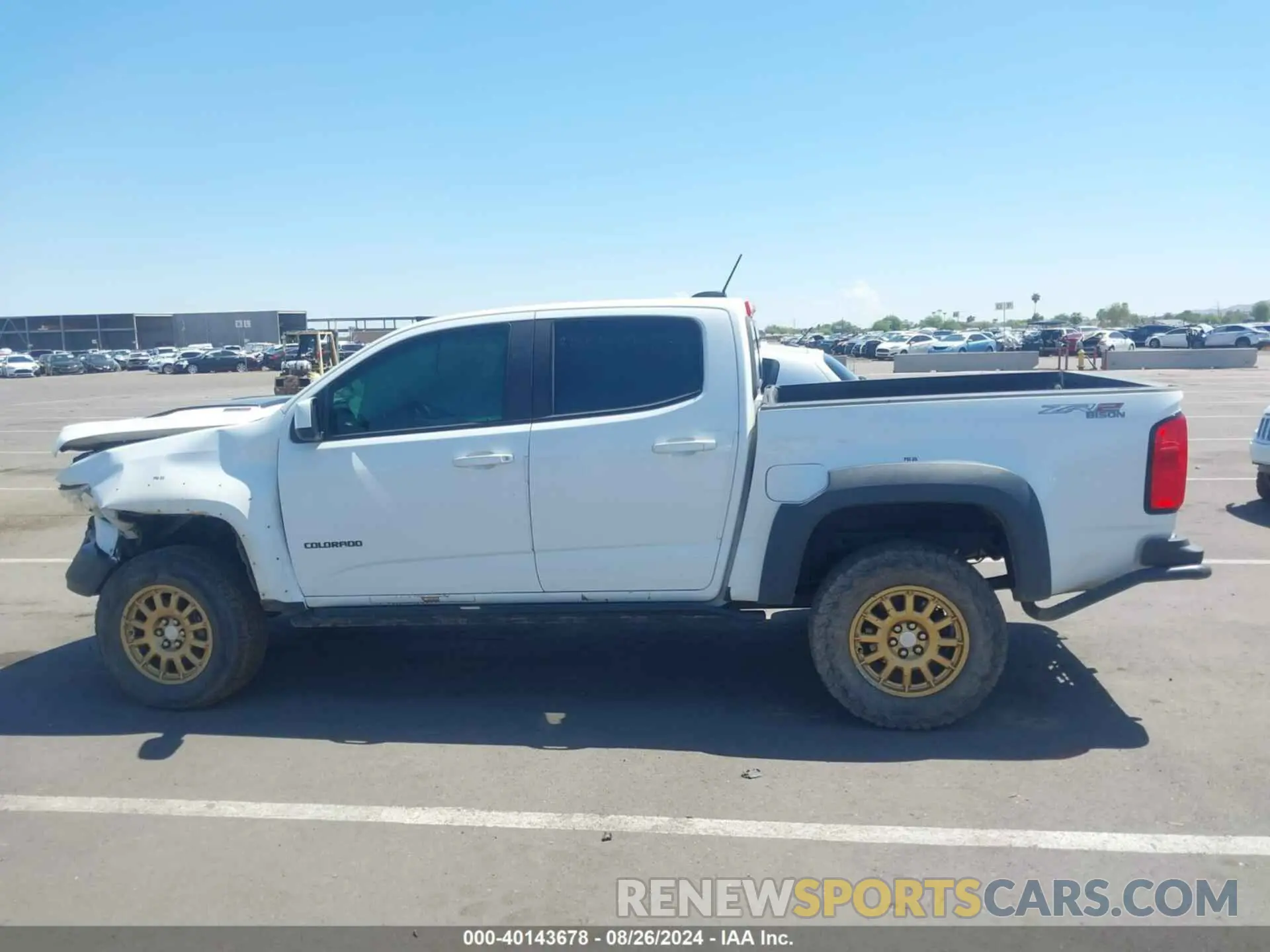 14 fotografías del automóvil dañado 1GCPTEE19L1113433 CHEVROLET COLORADO 2020