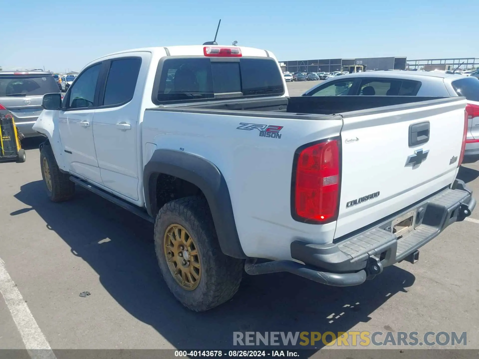 3 fotografías del automóvil dañado 1GCPTEE19L1113433 CHEVROLET COLORADO 2020